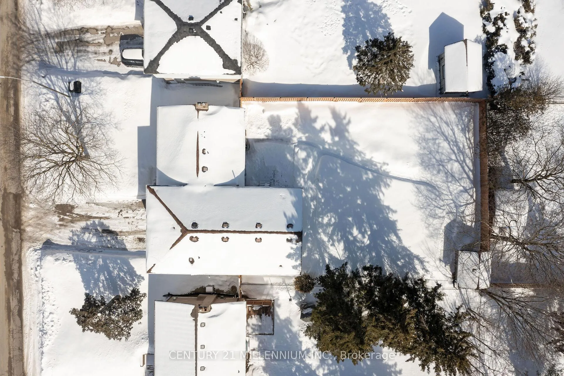 Photo 43 of 37 Erindale Drive, Erin — HOMEH