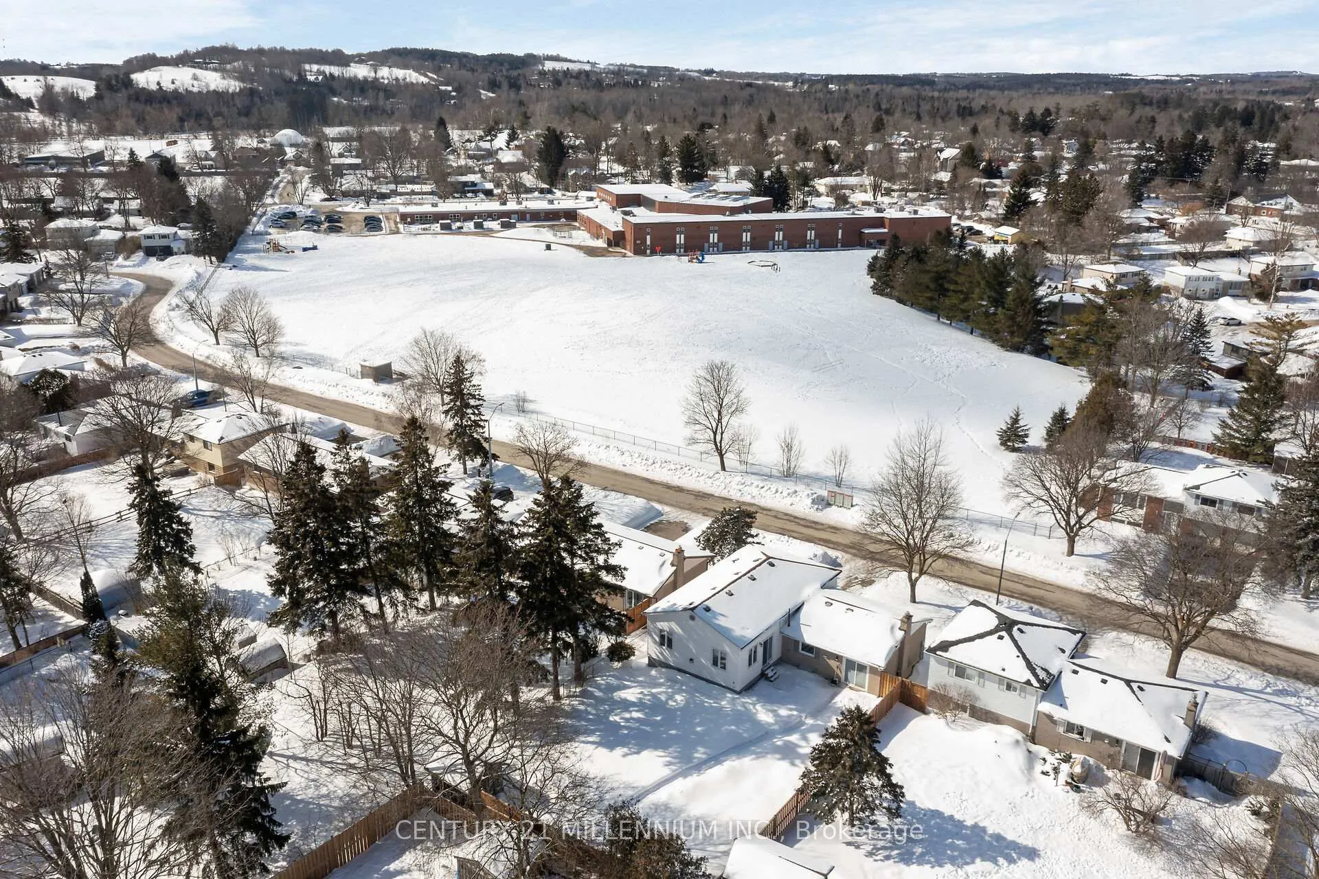 Photo 49 of 37 Erindale Drive, Erin — HOMEH