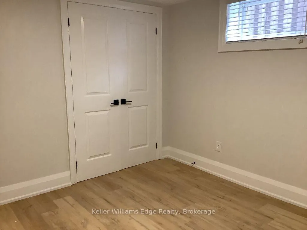 Photo 4 of 229 West 18th Street, Hamilton, Buchanan — HOMEH