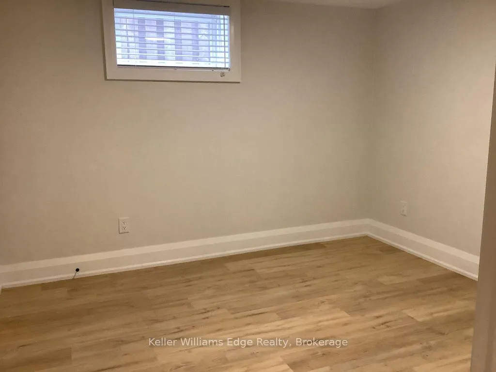 Photo 5 of 229 West 18th Street, Hamilton, Buchanan — HOMEH