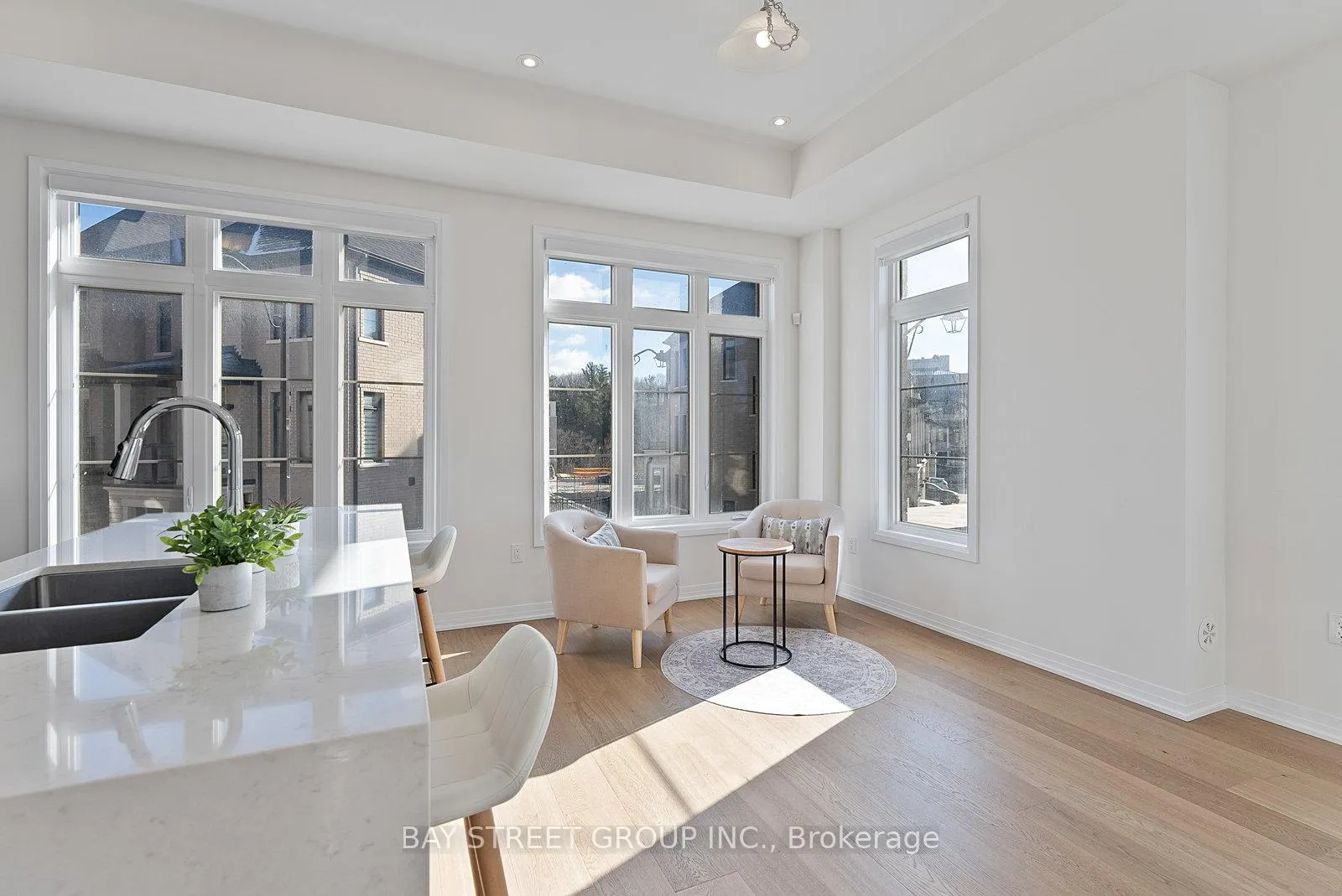 Photo 24 of 134 De La Roche Drive, Vaughan, Vellore Village — HOMEH