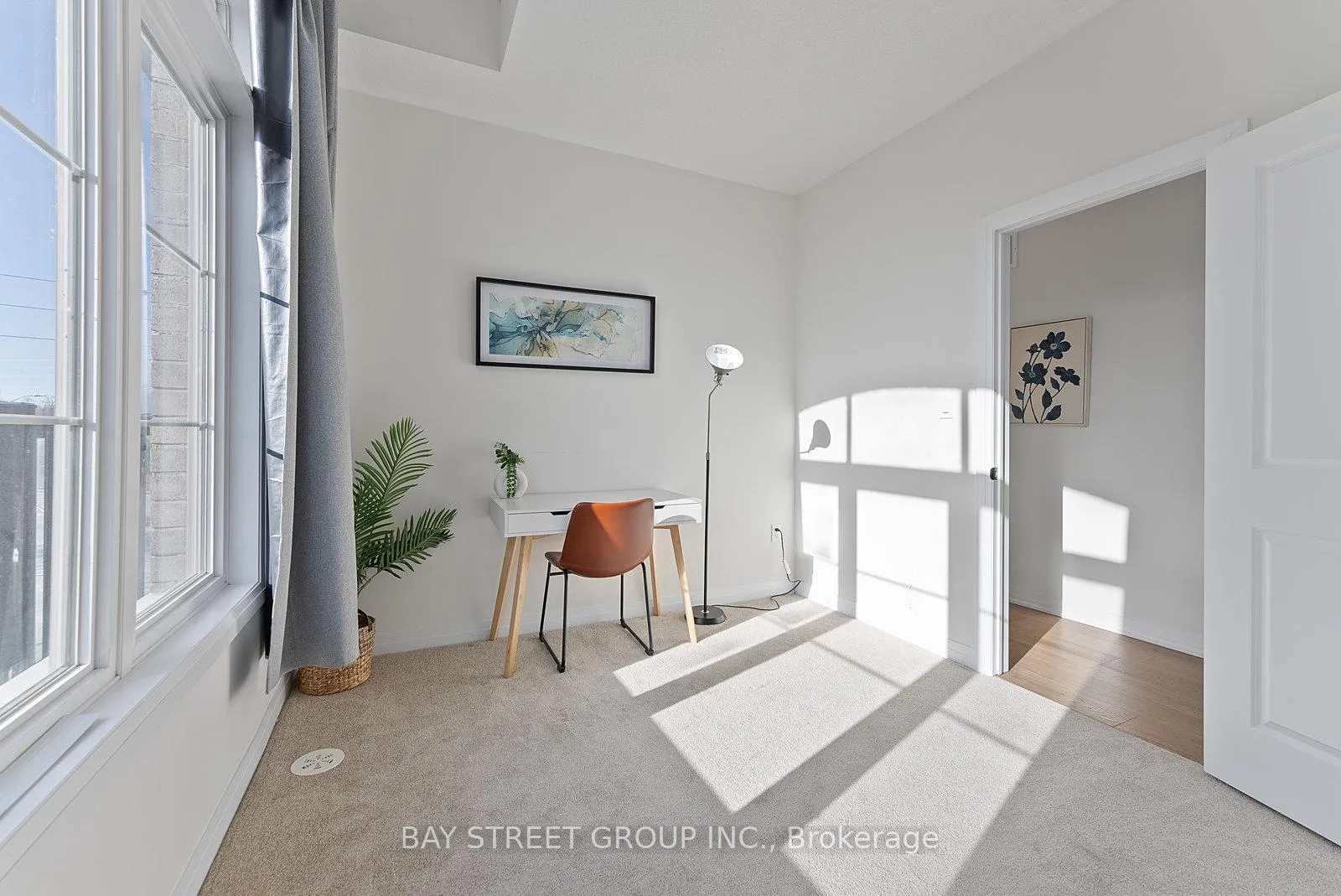 Photo 37 of 134 De La Roche Drive, Vaughan, Vellore Village — HOMEH