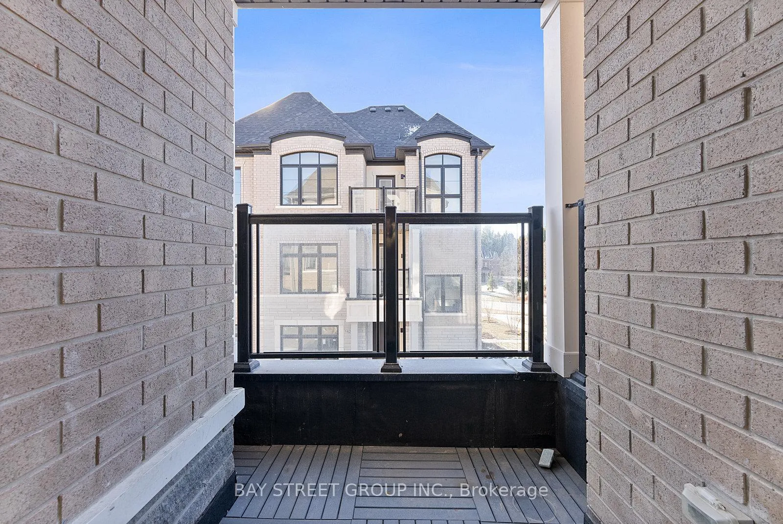 Photo 40 of 134 De La Roche Drive, Vaughan, Vellore Village — HOMEH