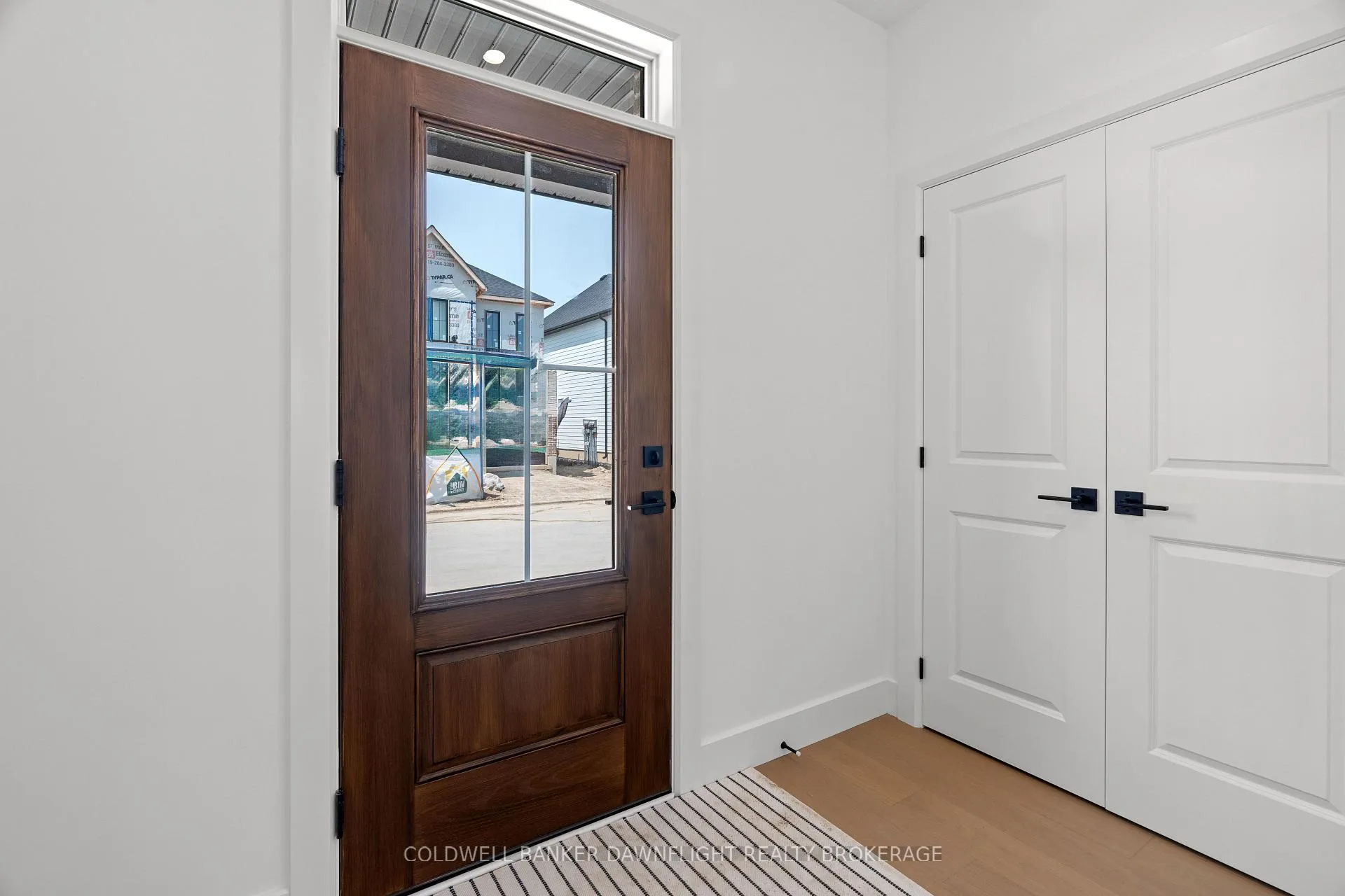 Photo 3 of Unit 17, 147 Scotts Drive, Lucan Biddulph, Lucan — HOMEH