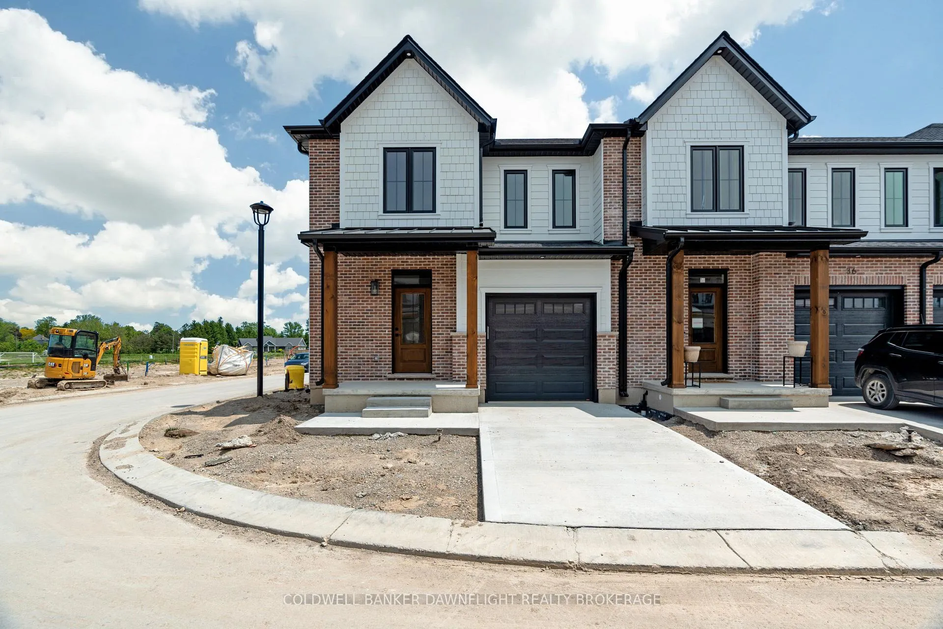 Photo 42 of Unit 17, 147 Scotts Drive, Lucan Biddulph, Lucan — HOMEH