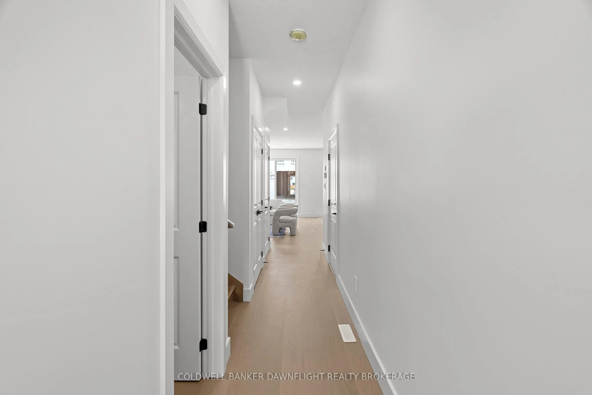 Photo 51 of Unit 17, 147 Scotts Drive, Lucan Biddulph, Lucan — HOMEH
