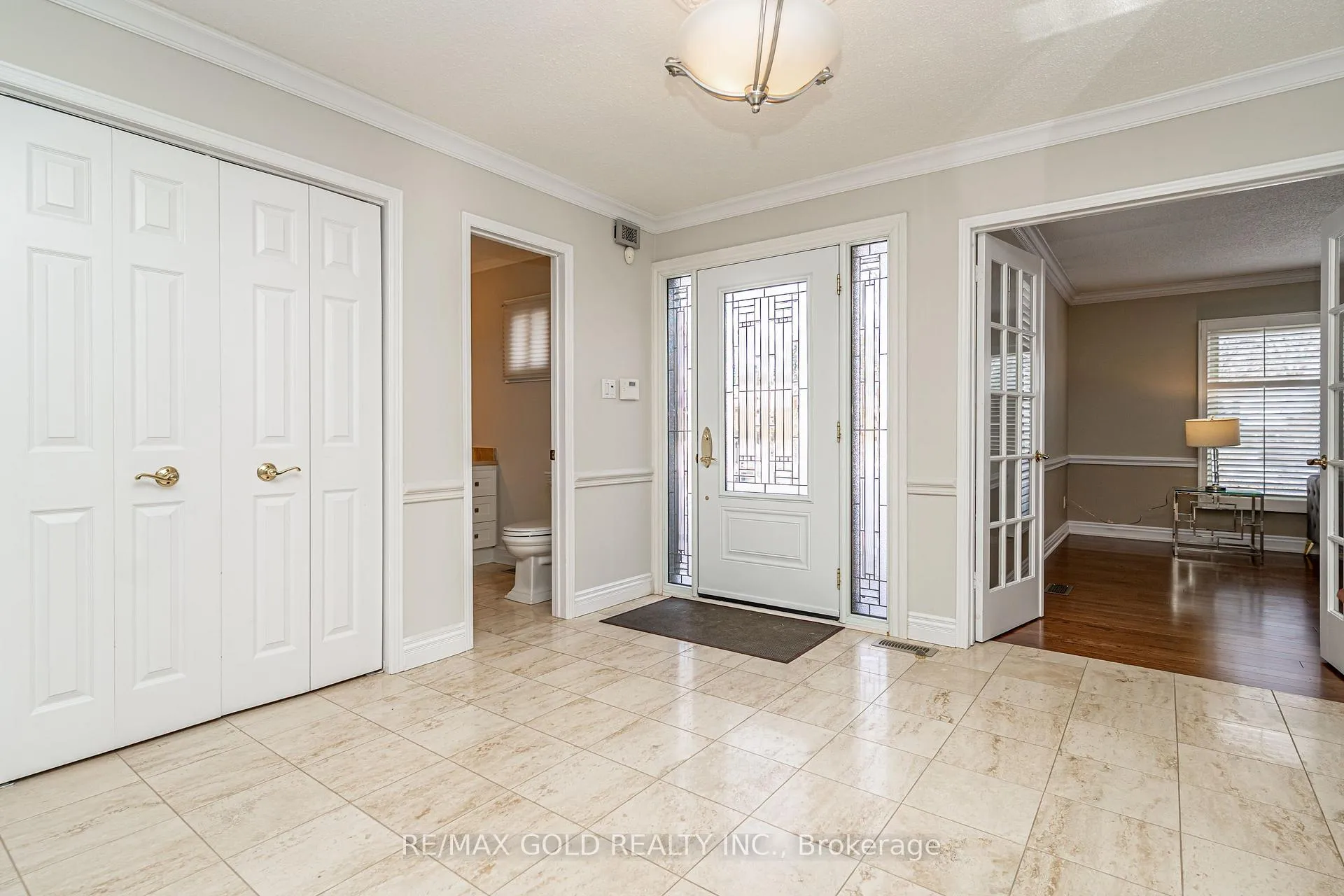 Photo 5 of 7 Oldham Crescent, Brampton, Snelgrove — HOMEH