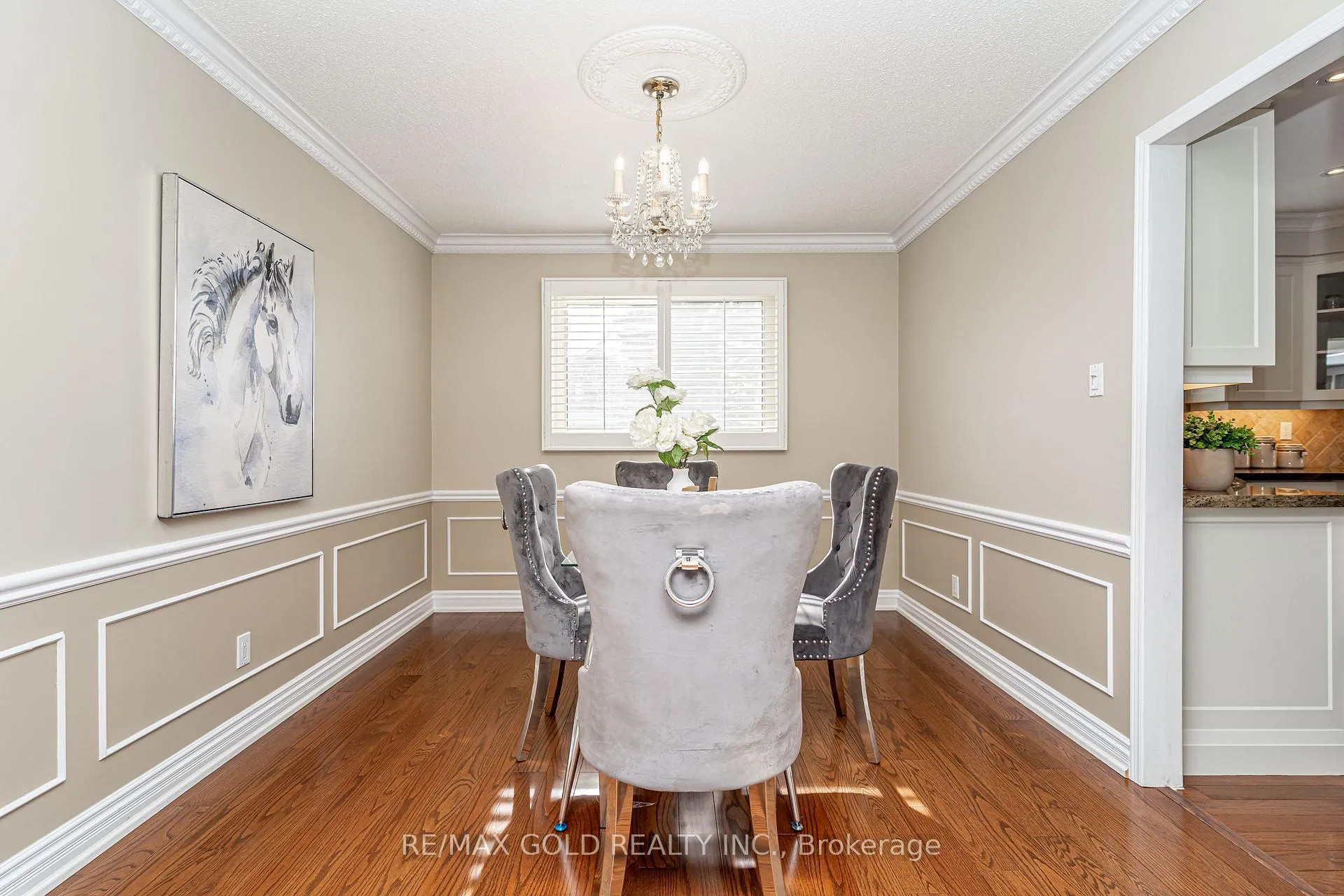 Photo 10 of 7 Oldham Crescent, Brampton, Snelgrove — HOMEH