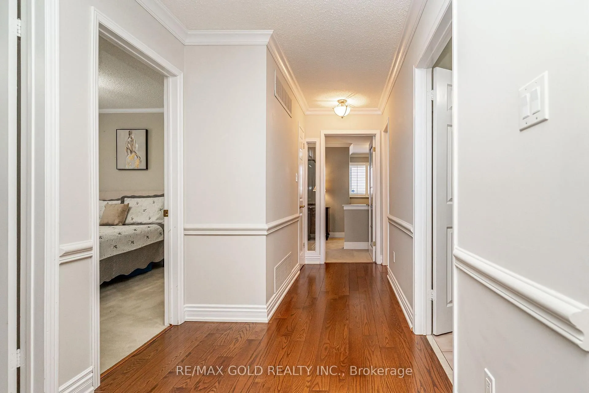 Photo 20 of 7 Oldham Crescent, Brampton, Snelgrove — HOMEH
