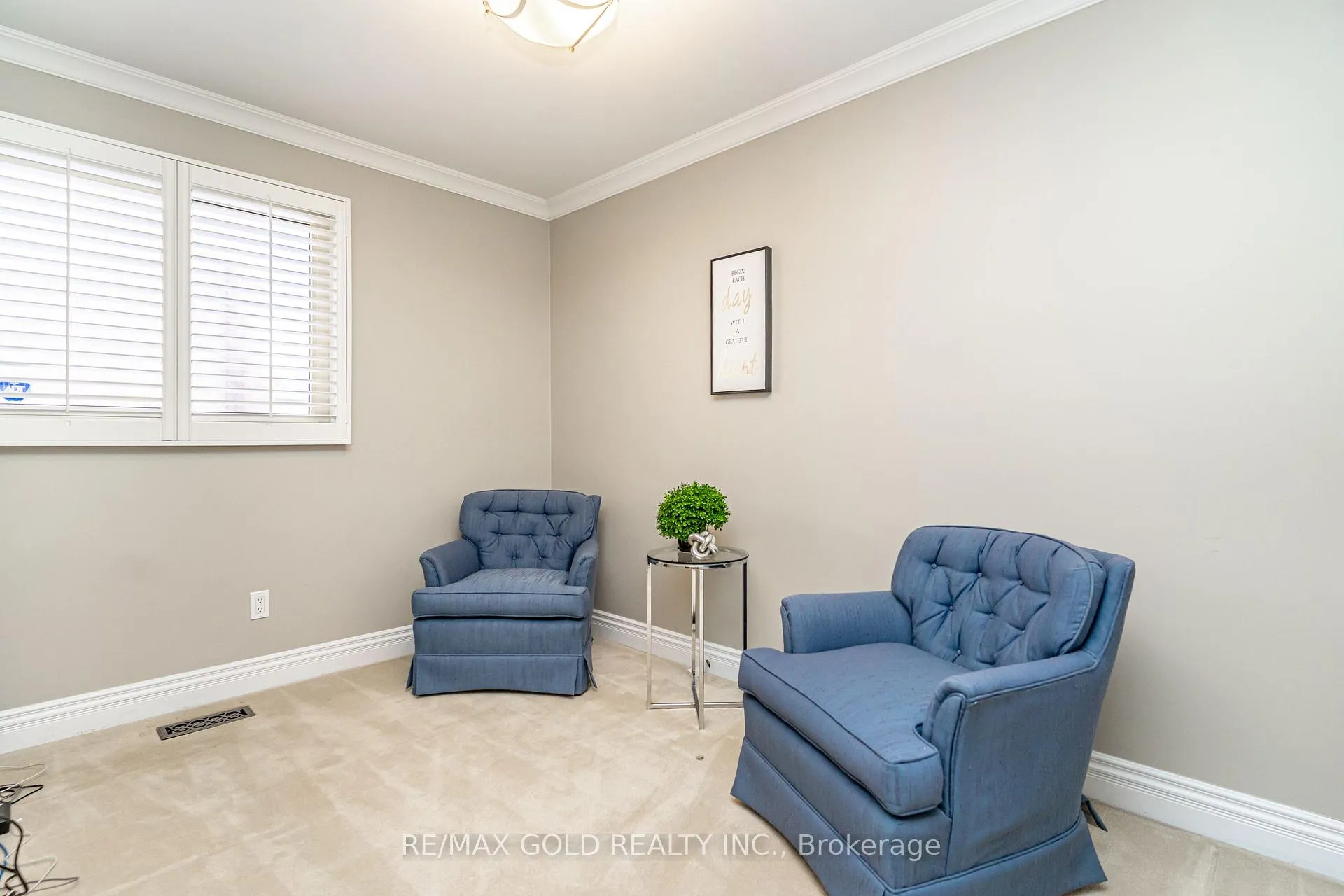 Photo 24 of 7 Oldham Crescent, Brampton, Snelgrove — HOMEH