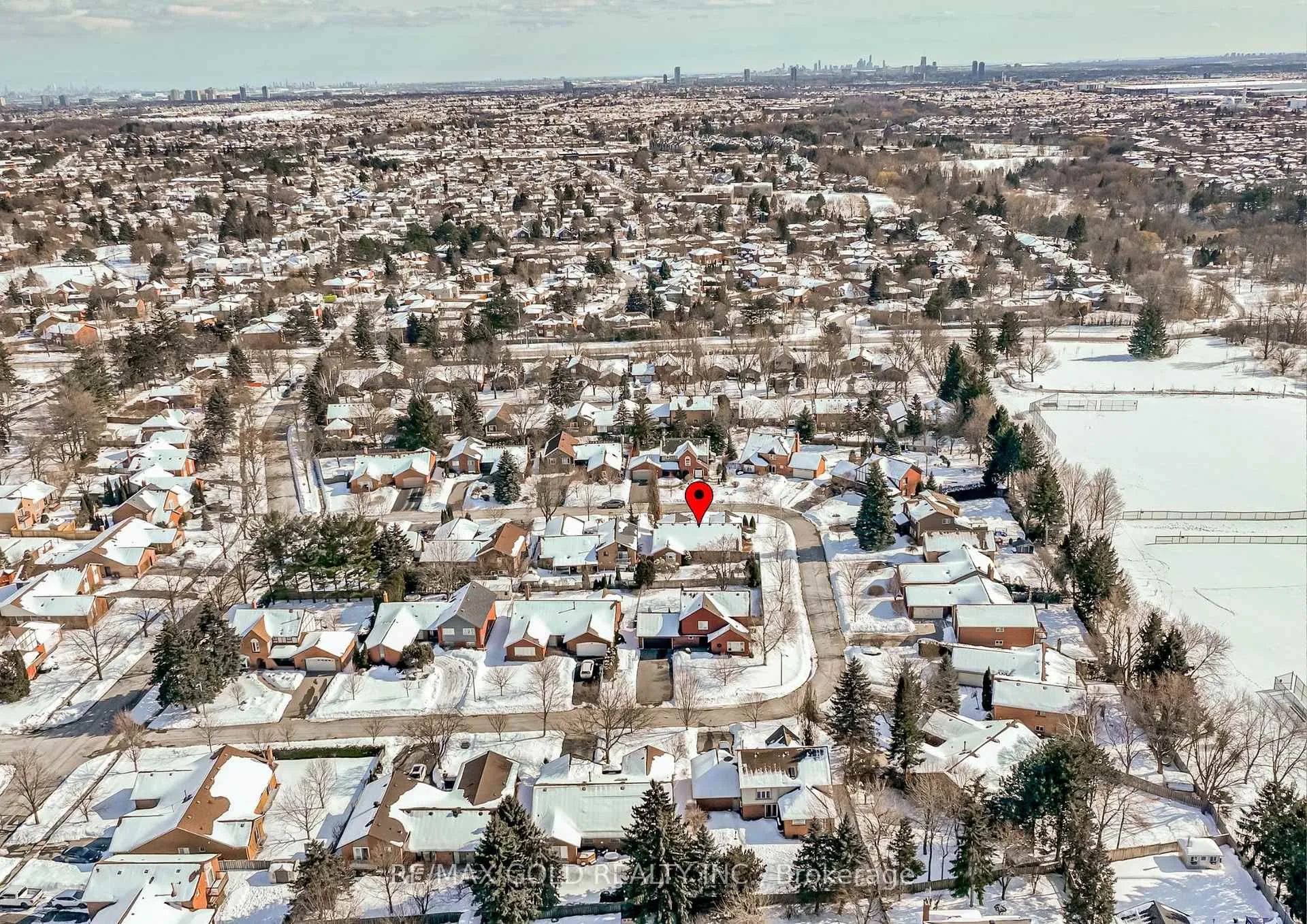 Photo 48 of 7 Oldham Crescent, Brampton, Snelgrove — HOMEH