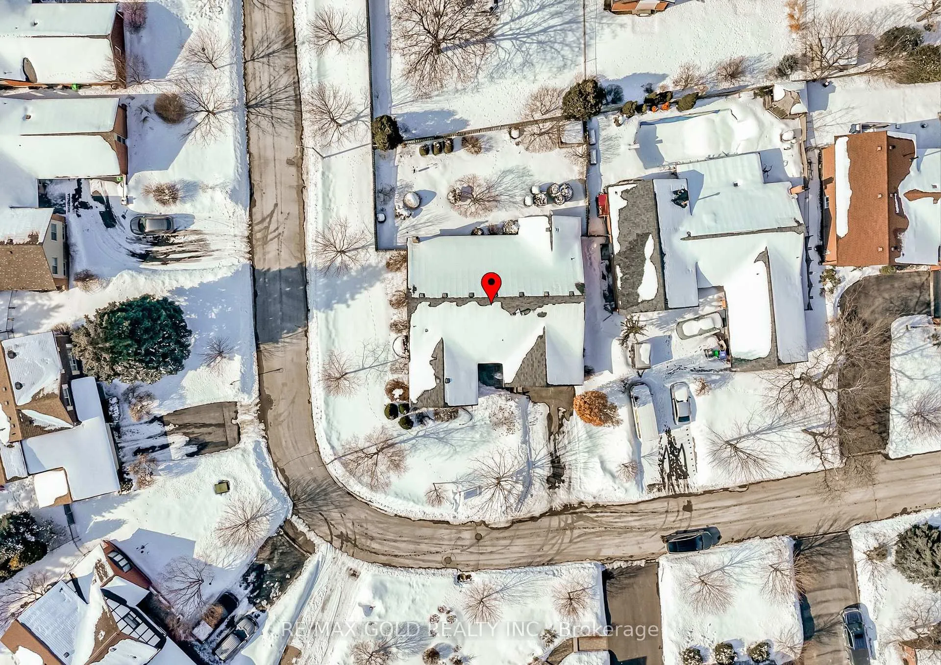 Photo 50 of 7 Oldham Crescent, Brampton, Snelgrove — HOMEH