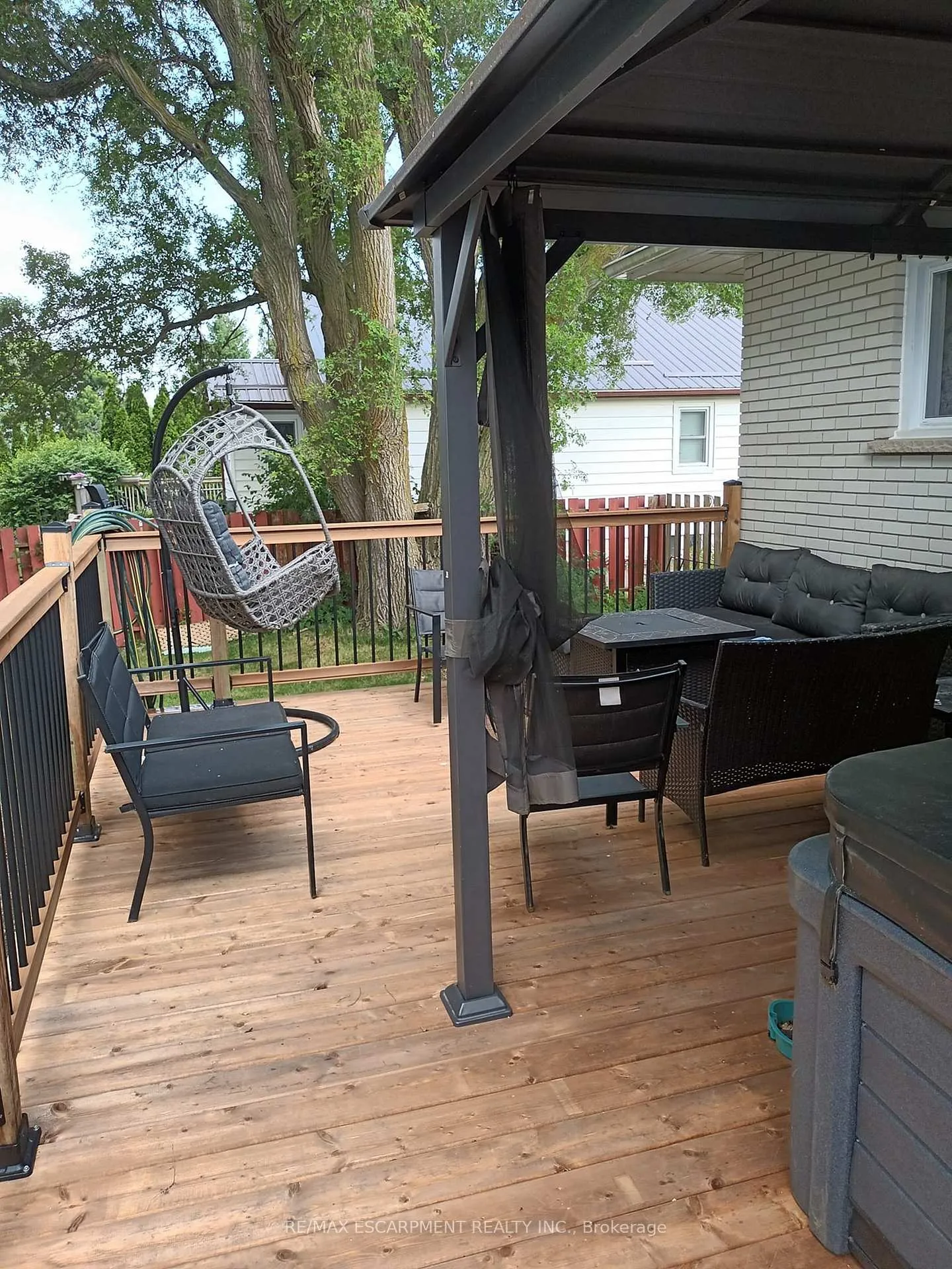 Photo 33 of 111 King Street E, Haldimand — HOMEH