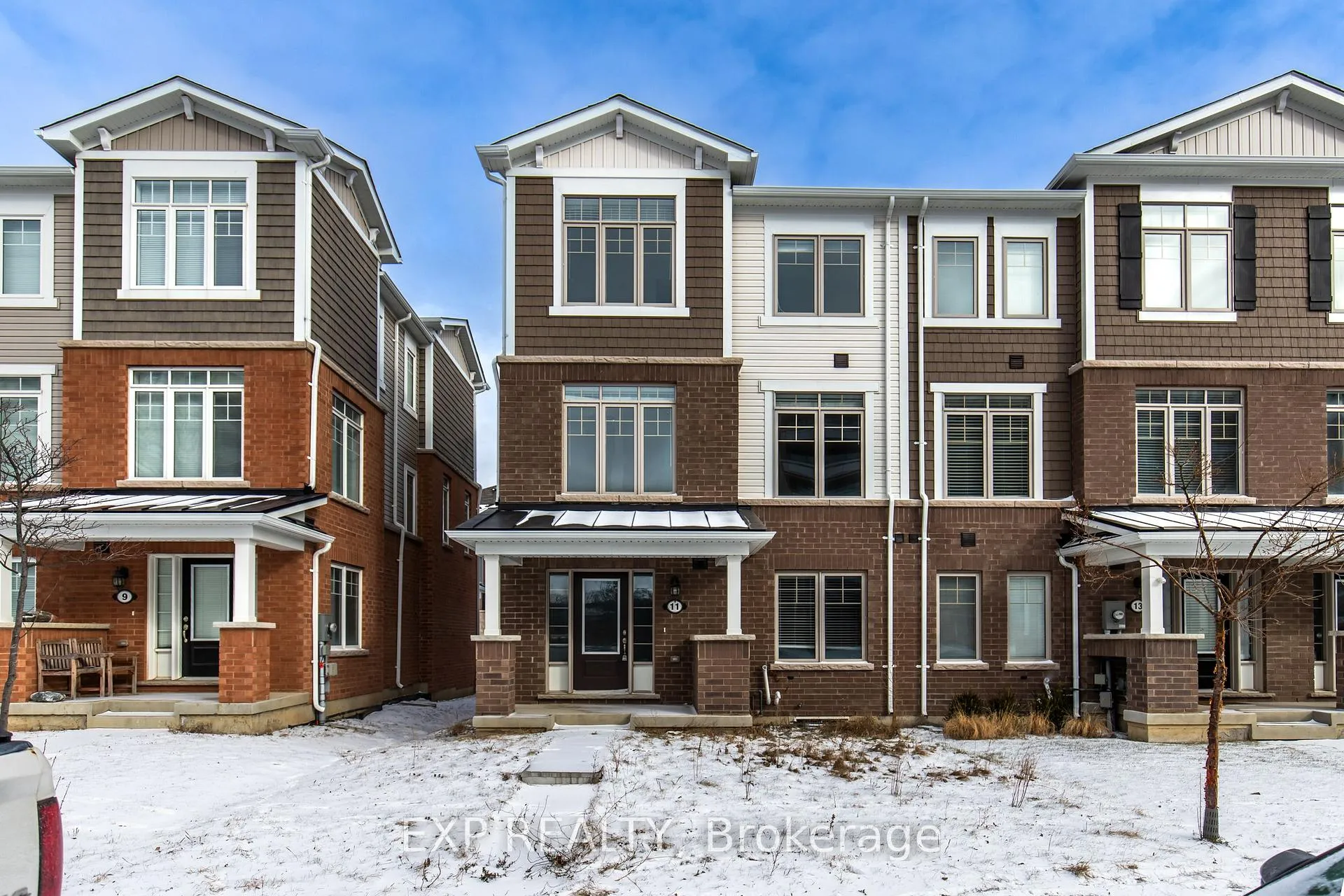 Photo 2 of 11 Canoe Lane, Hamilton, Vincent — HOMEH