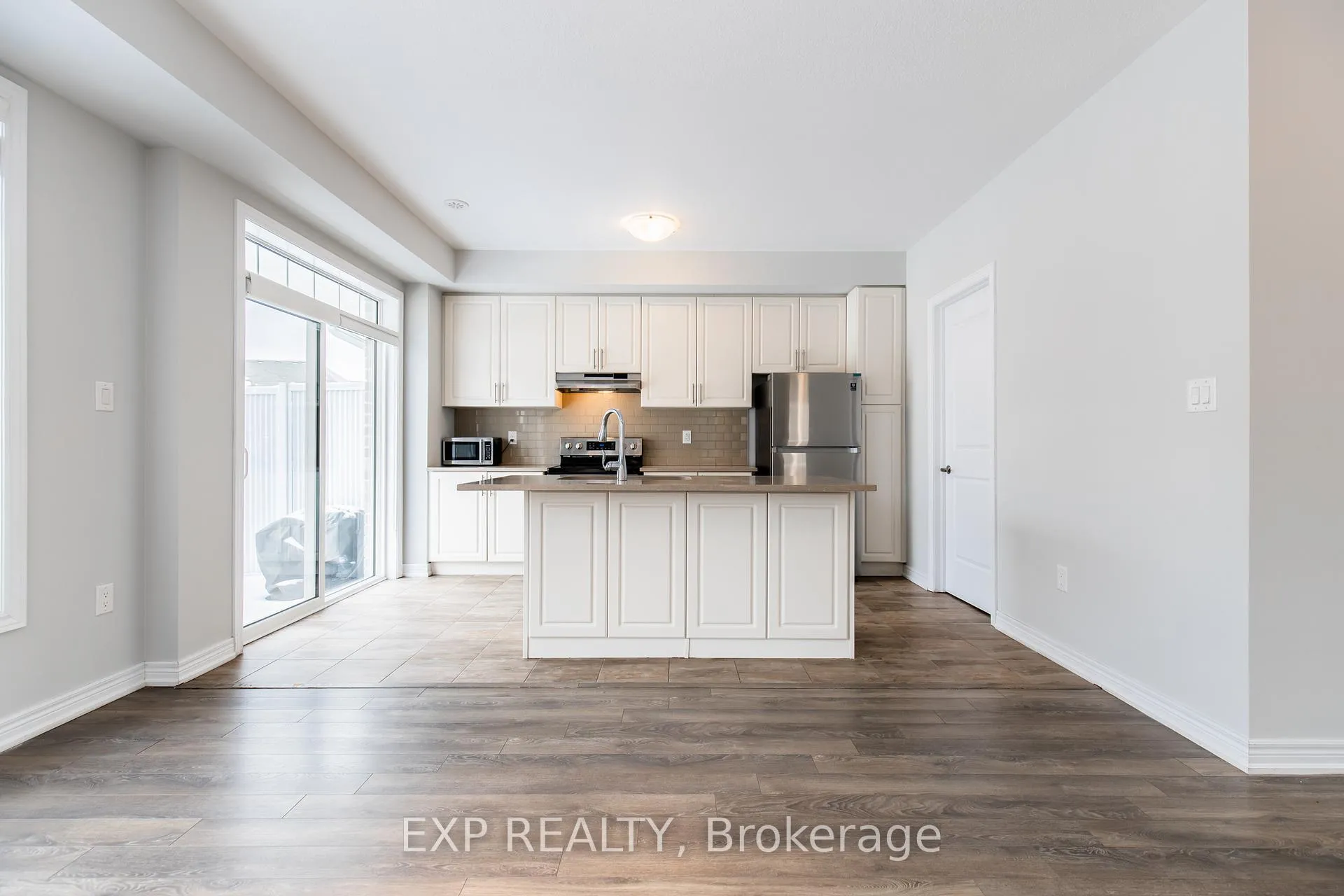 Photo 13 of 11 Canoe Lane, Hamilton, Vincent — HOMEH