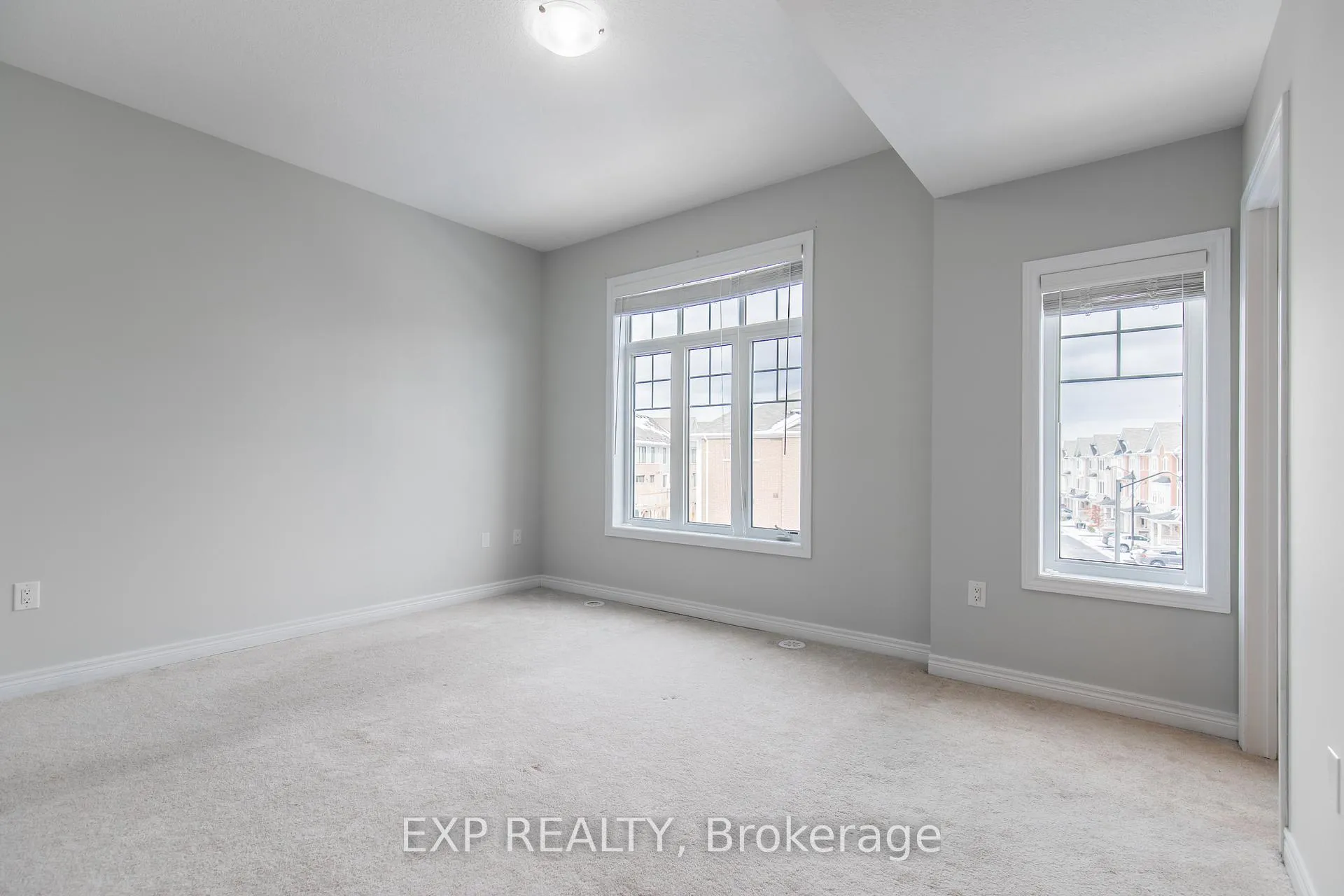 Photo 37 of 11 Canoe Lane, Hamilton, Vincent — HOMEH