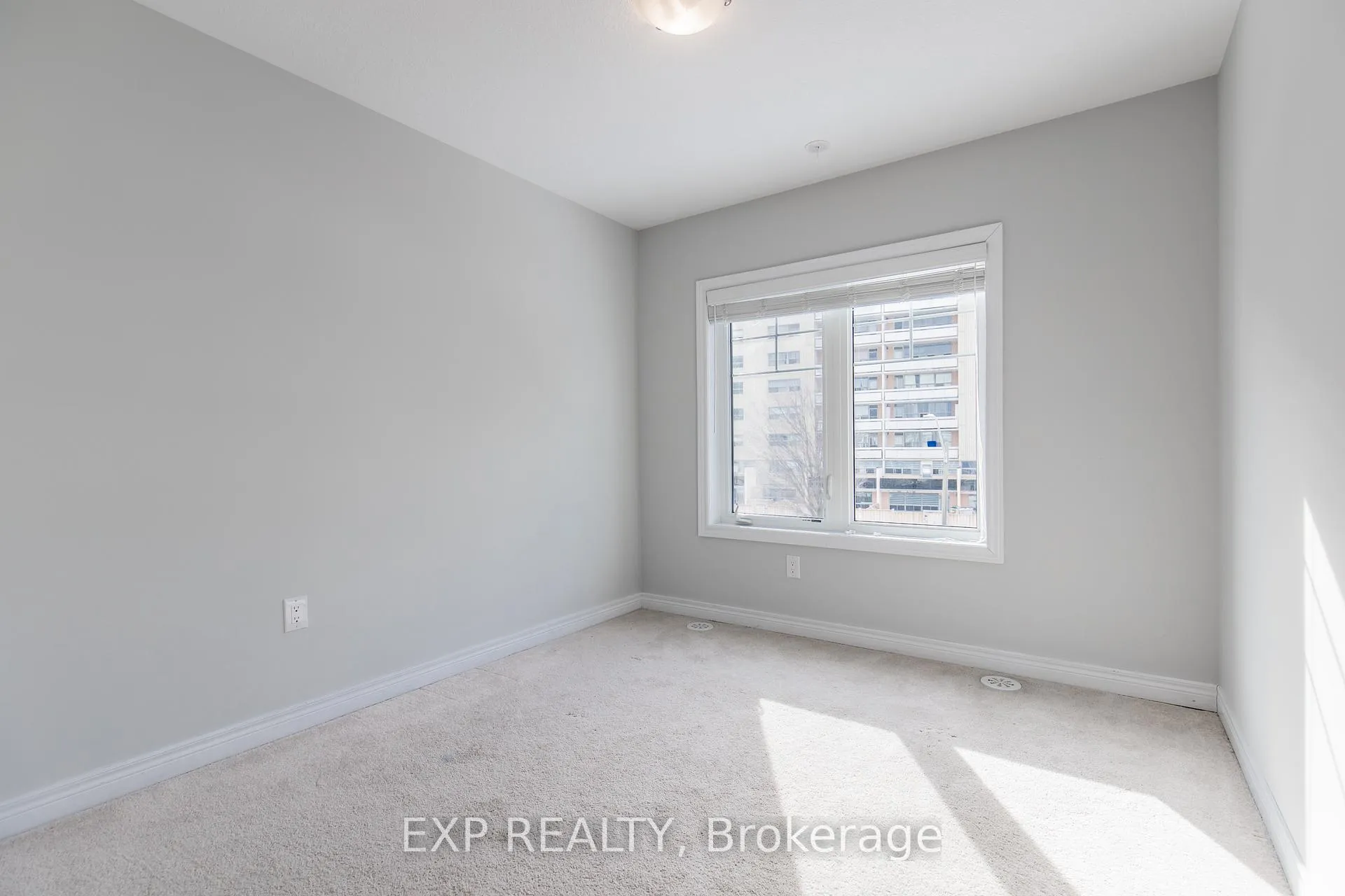 Photo 44 of 11 Canoe Lane, Hamilton, Vincent — HOMEH