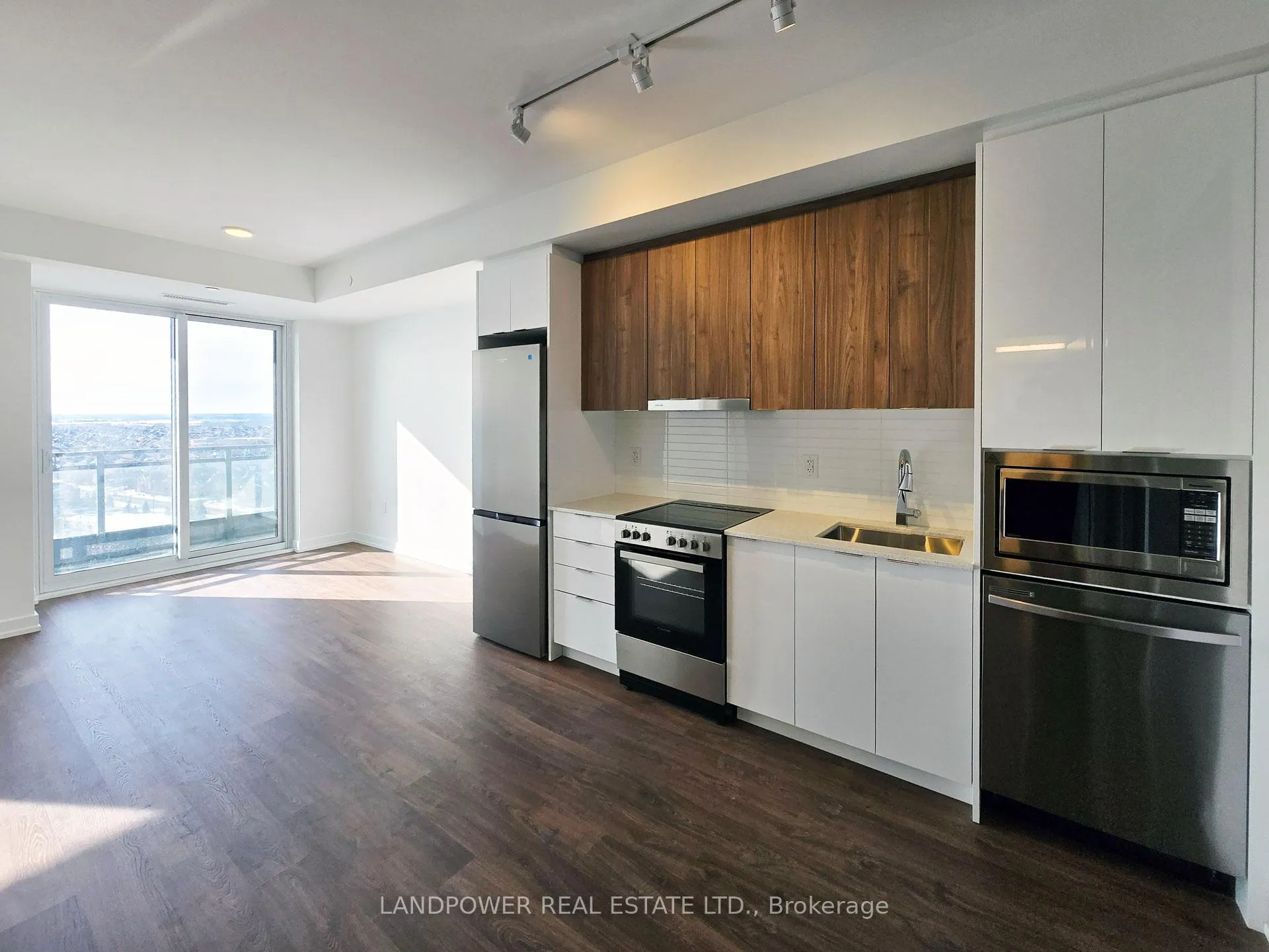 Photo 1 of Unit 1607, 9763 Markham Road, Markham, Greensborough — HOMEH