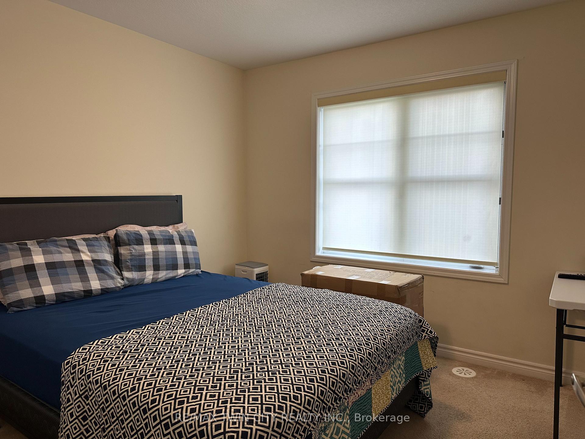 Photo 10 of 209 Netherby Lane, Kitchener, Rosenburg — HOMEH