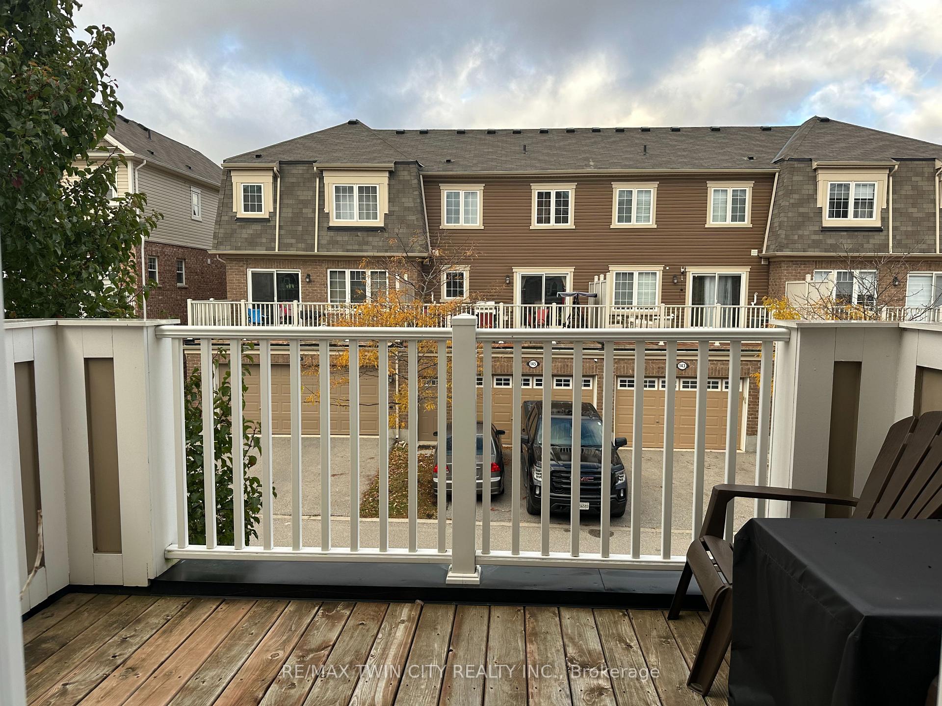 Photo 14 of 209 Netherby Lane, Kitchener, Rosenburg — HOMEH