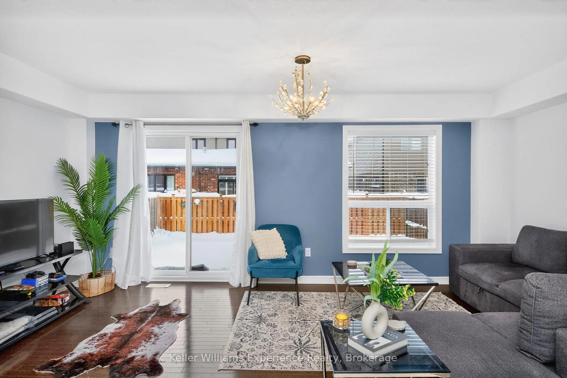 Photo 10 of 995 Cook Drive, Midland — HOMEH