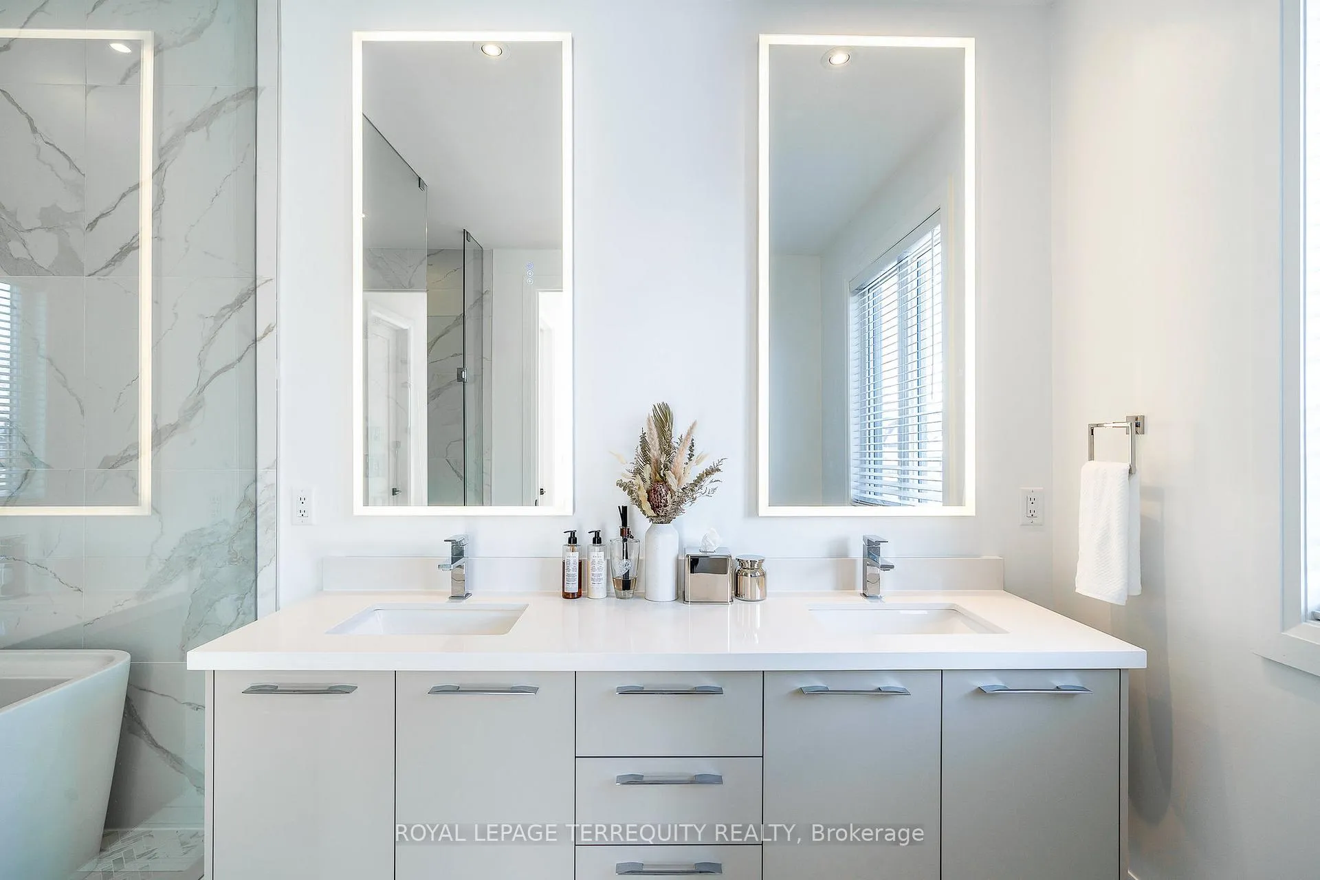Photo 25 of Unit L/T, 109 Stillwater Crescent, Blue Mountains — HOMEH
