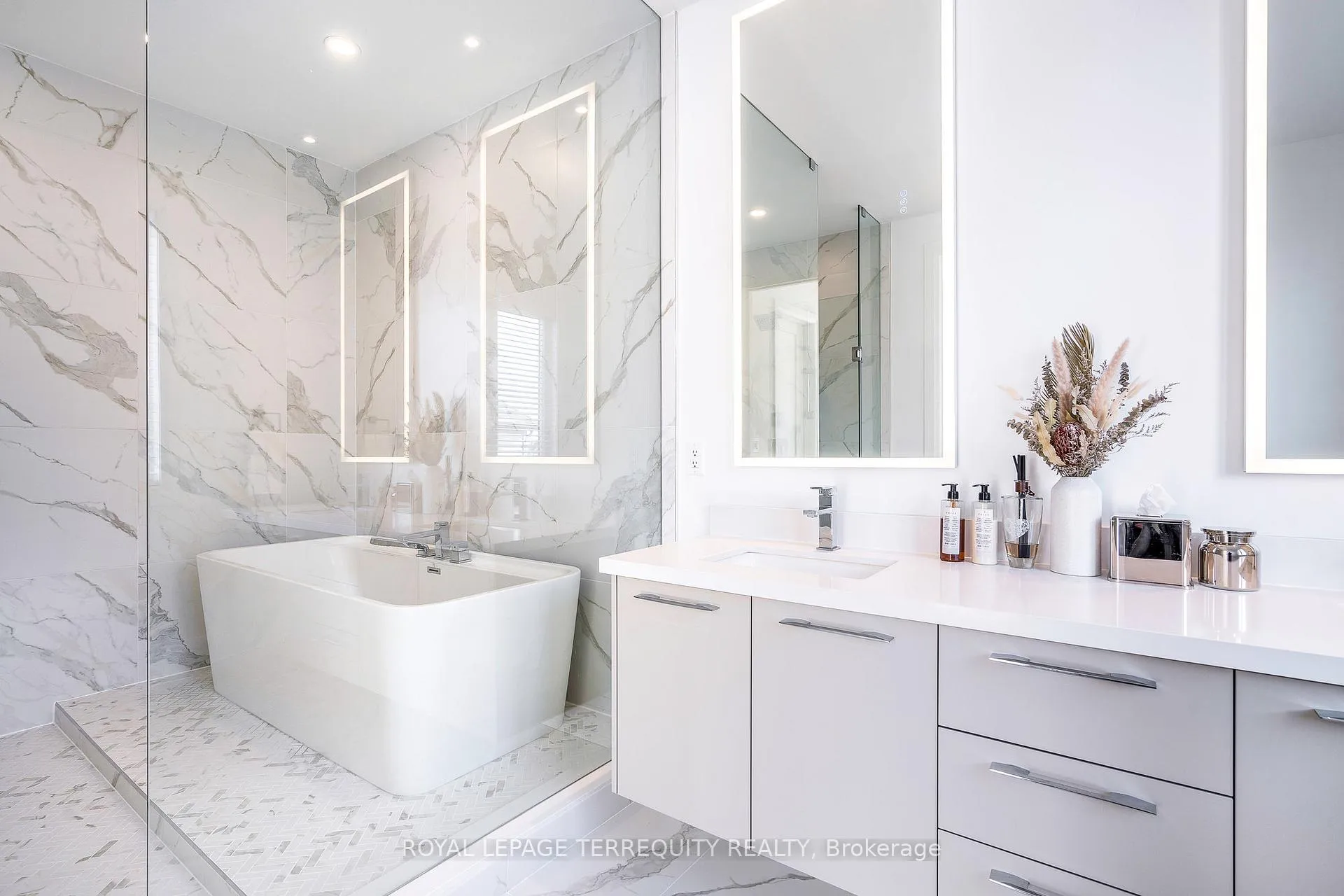 Photo 26 of Unit L/T, 109 Stillwater Crescent, Blue Mountains — HOMEH