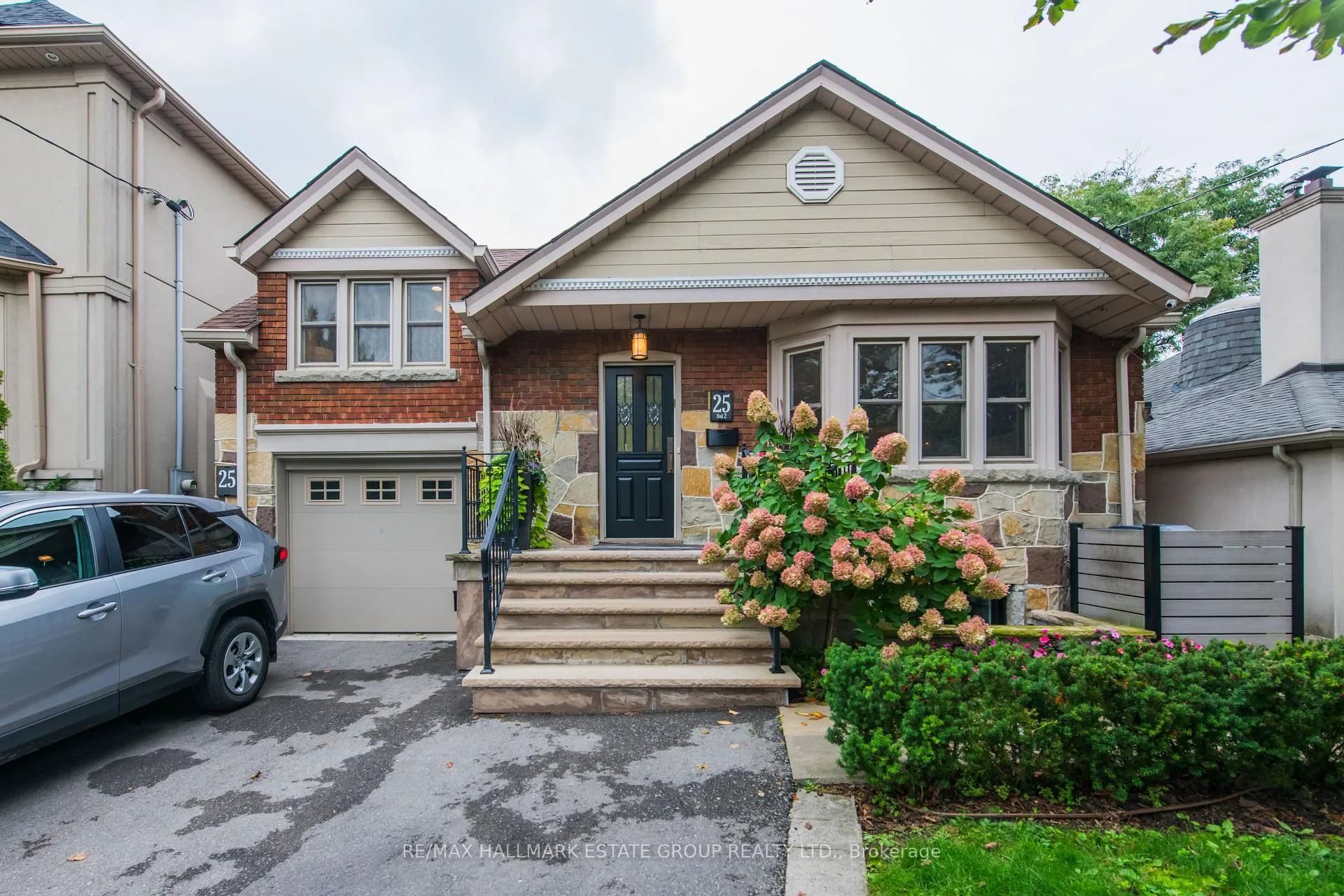 Photo 1 of 25 Flanders Road, Toronto, Humewood-Cedarvale — HOMEH
