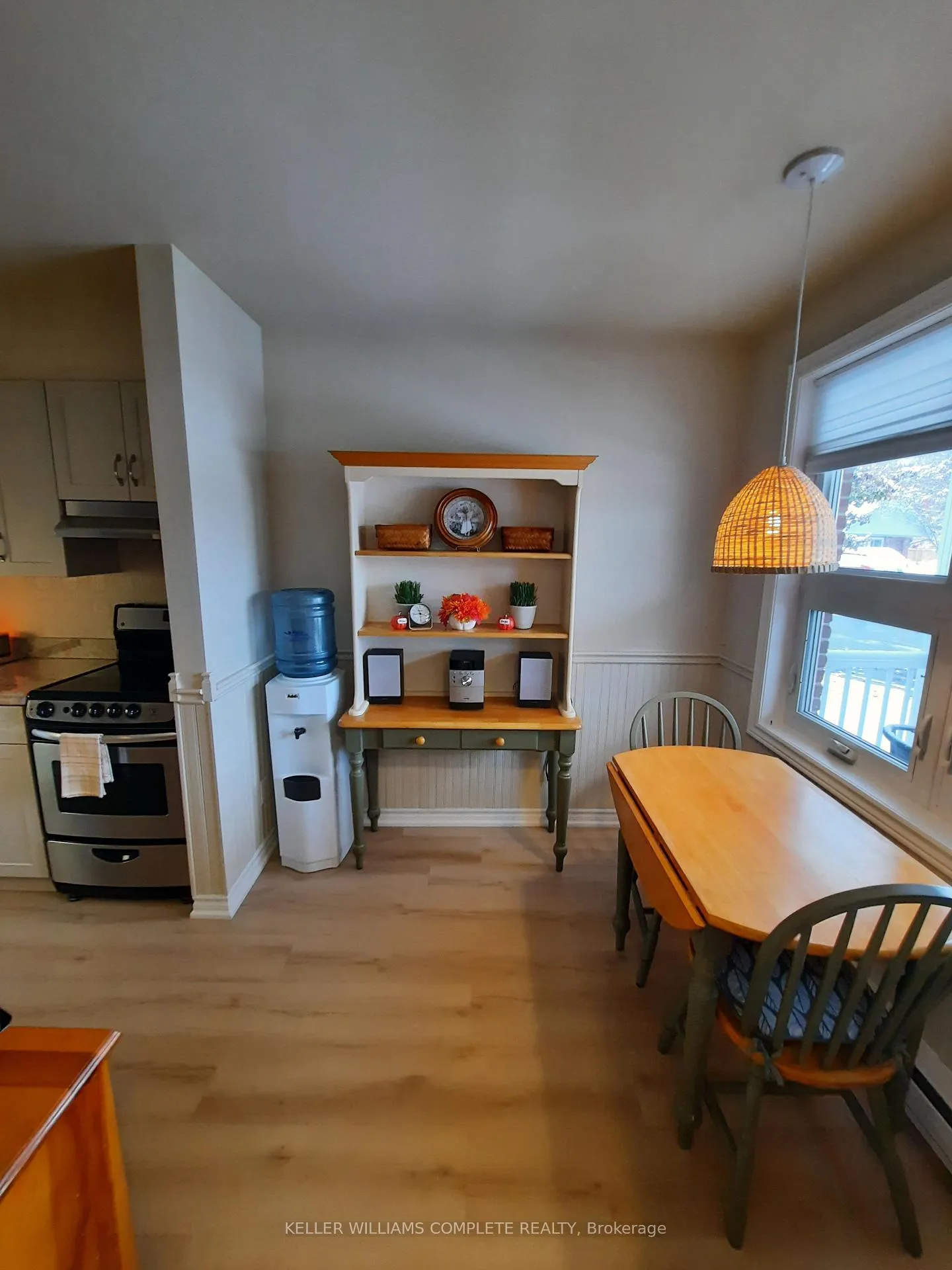 Photo 7 of Unit 4, 226 Vansickle Road, St. Catharines, Rykert/Vansickle — HOMEH