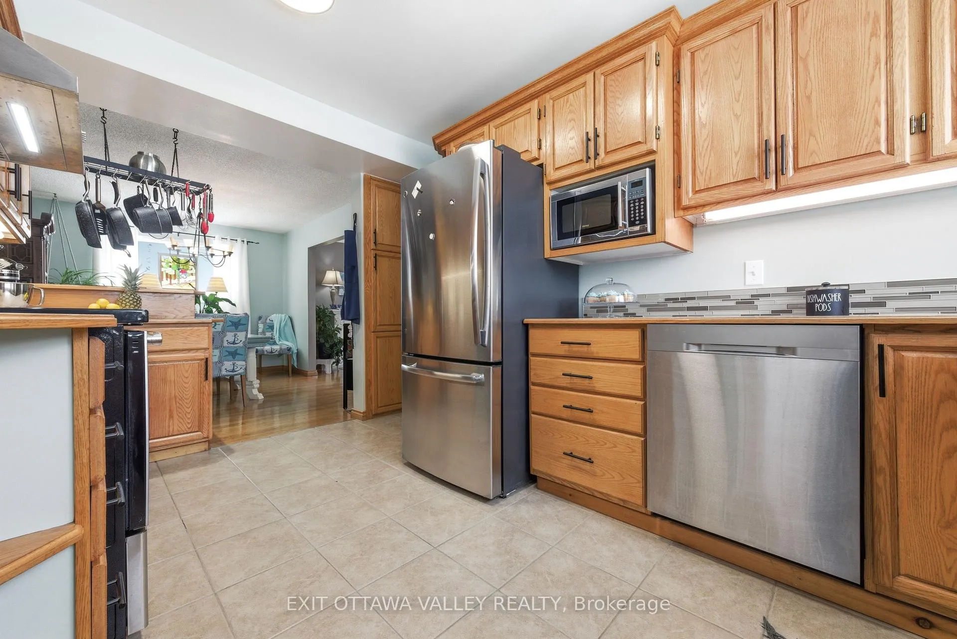 Photo 18 of 38 Thomas Street, Deep River — HOMEH