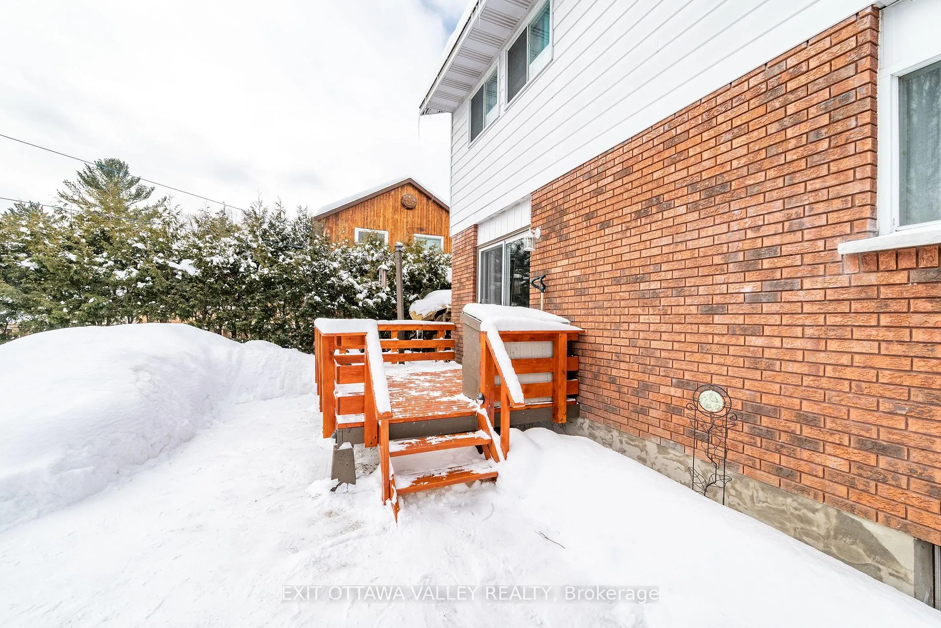 Photo 38 of 38 Thomas Street, Deep River — HOMEH