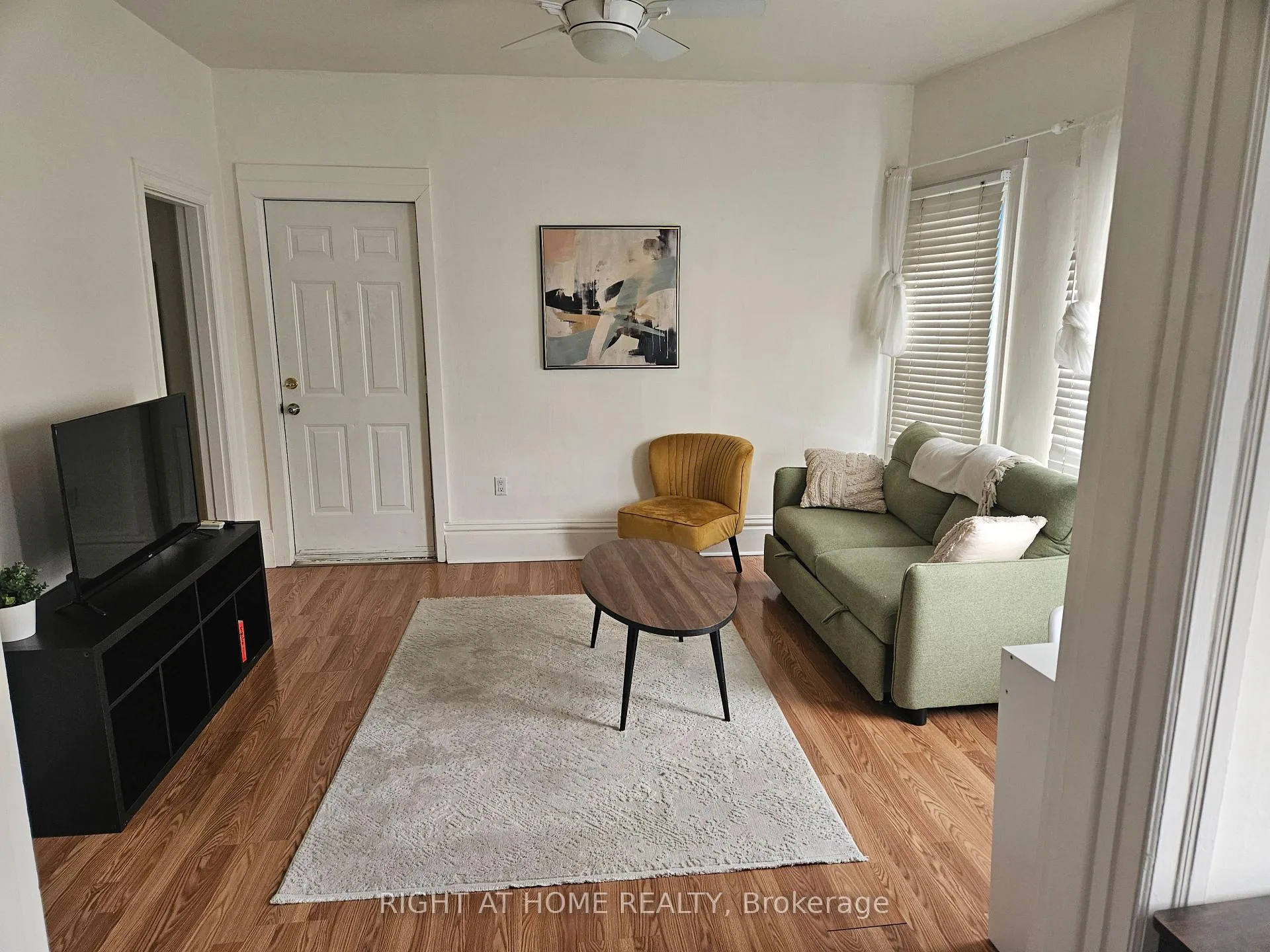 Photo 2 of Unit 2, 199 Catharine Street N, Hamilton, Beasley — HOMEH