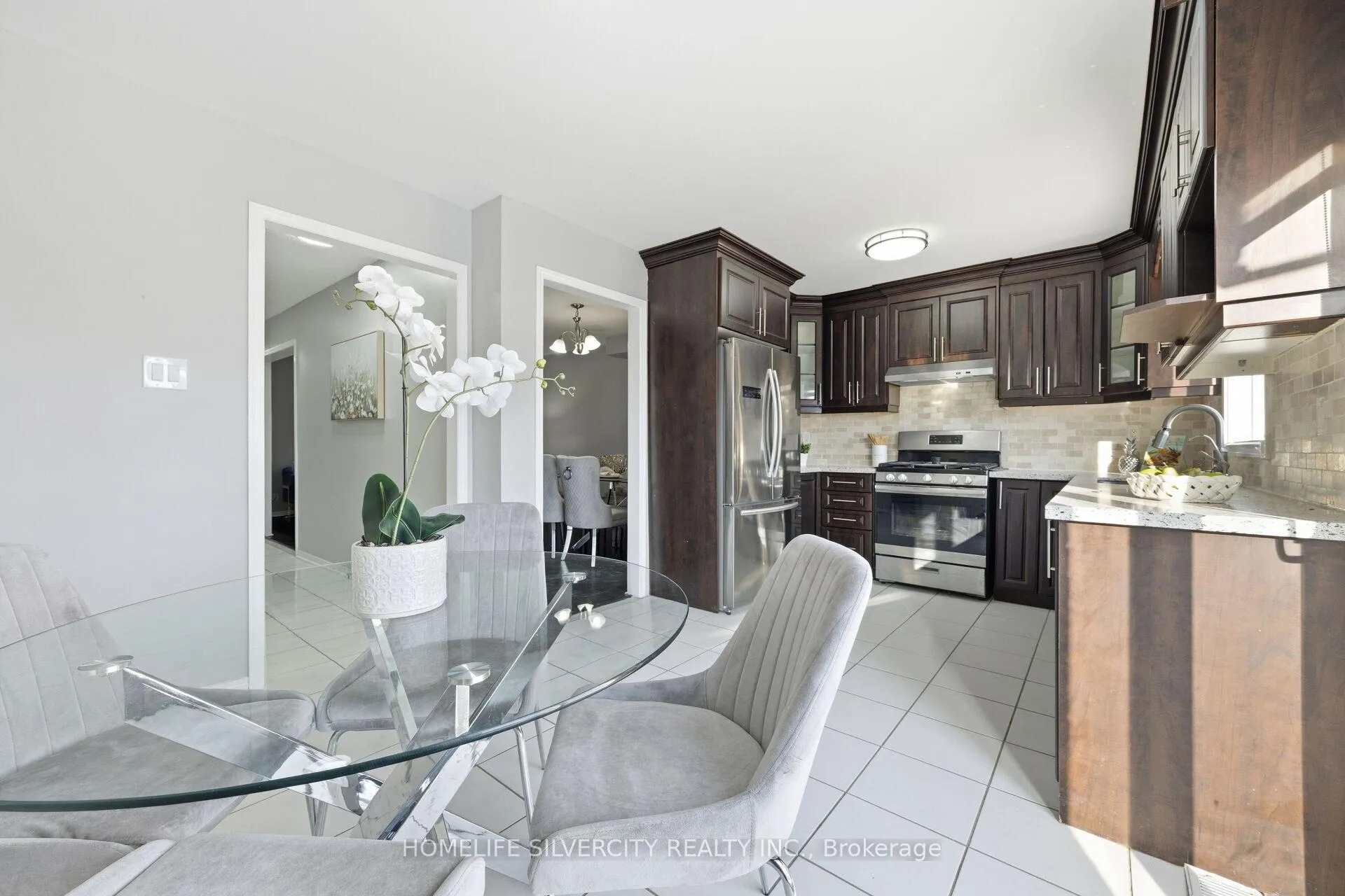 Photo 20 of 77 Tulip Drive, Brampton, Fletcher's Creek South — HOMEH