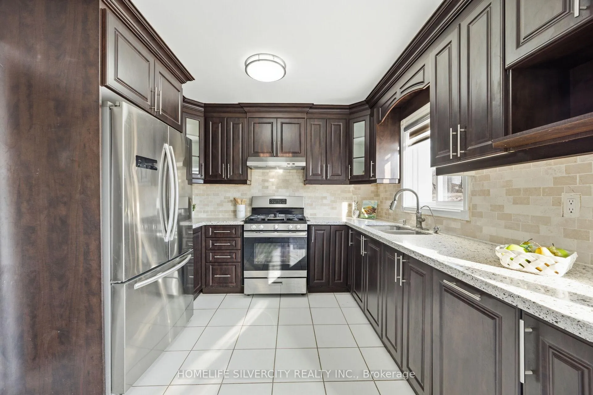Photo 22 of 77 Tulip Drive, Brampton, Fletcher's Creek South — HOMEH