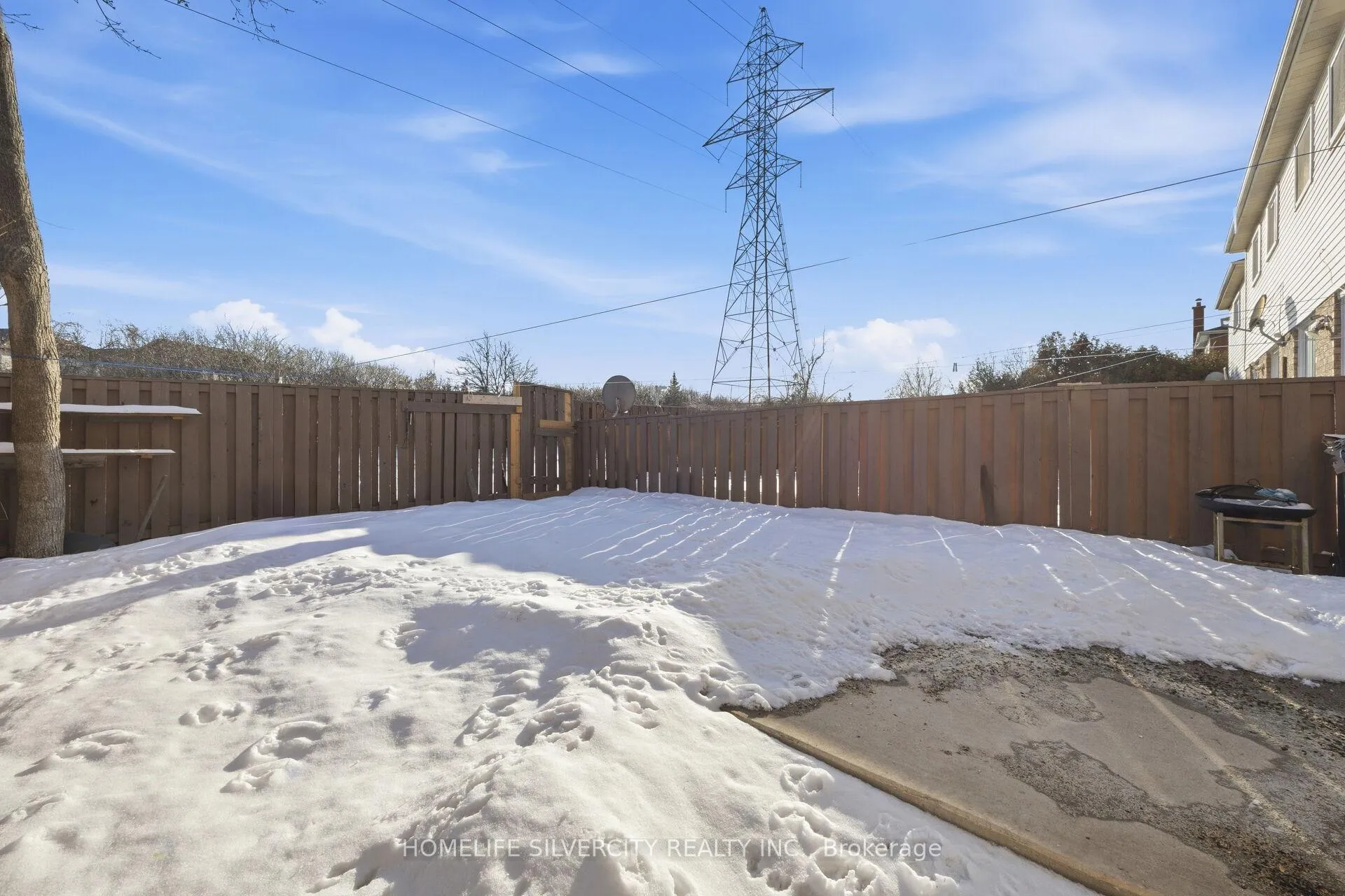 Photo 48 of 77 Tulip Drive, Brampton, Fletcher's Creek South — HOMEH