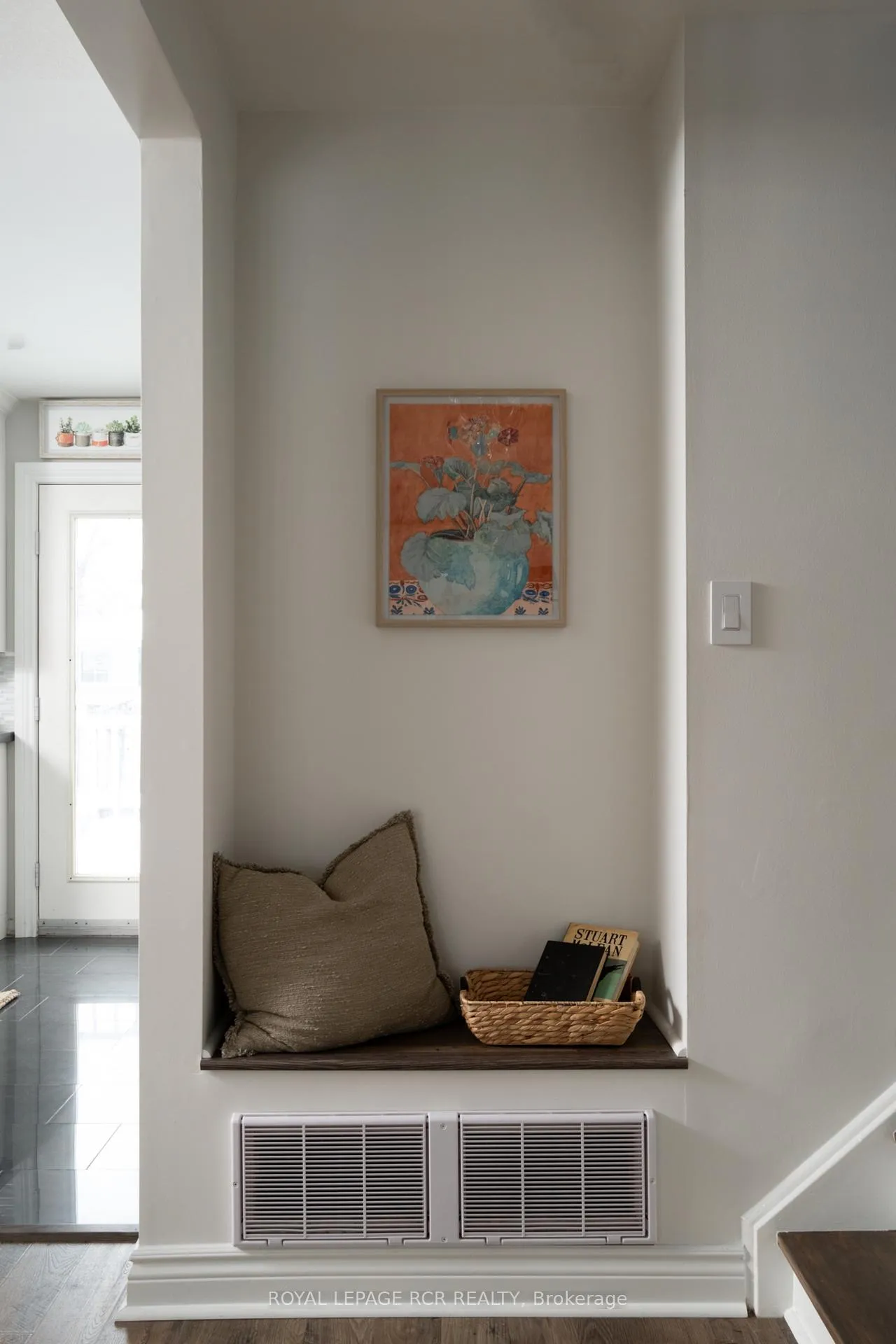Photo 16 of 69 Bartley Bull Parkway, Brampton, Brampton East — HOMEH