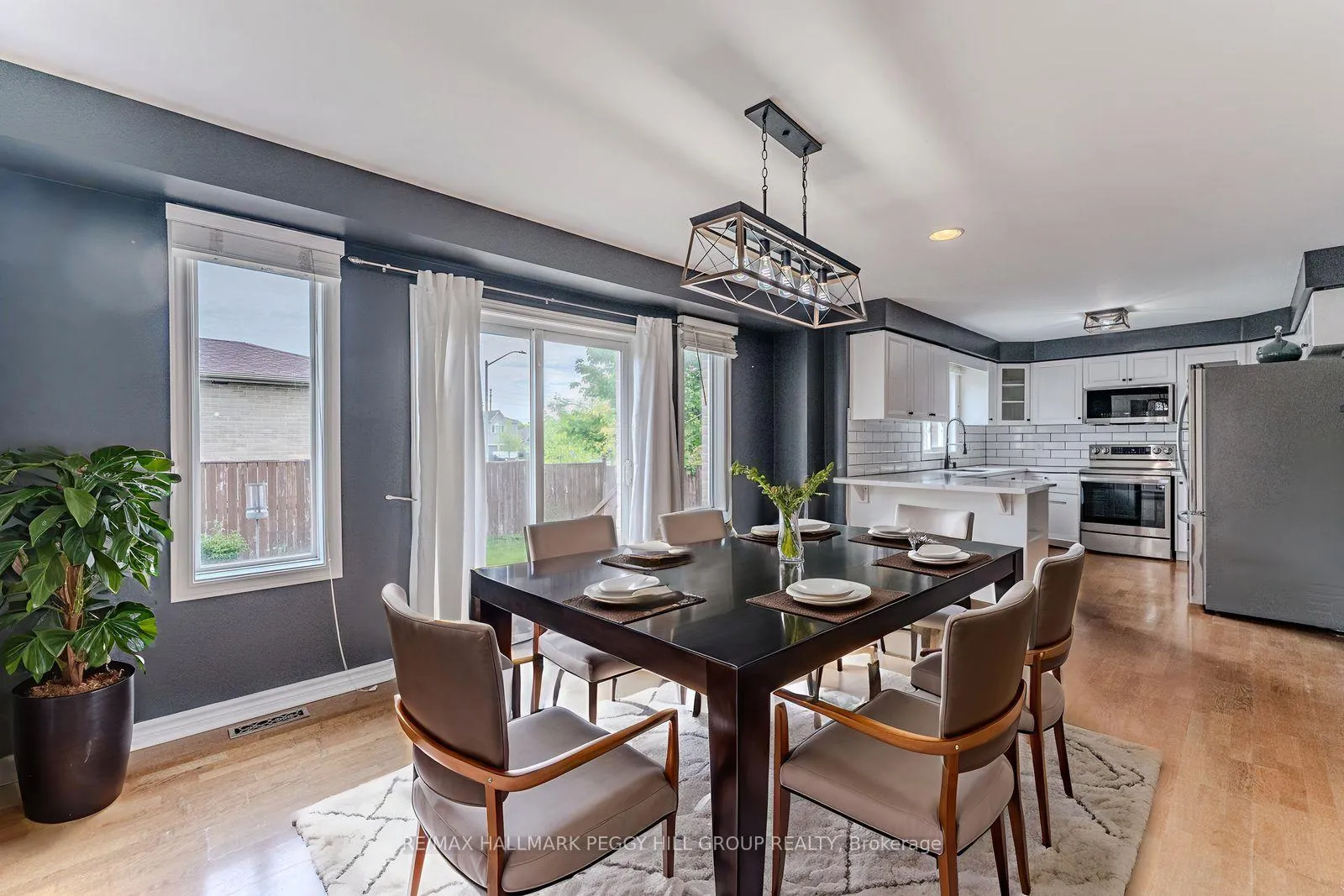 Photo 7 of 63 Wismer Avenue, Barrie, Northwest — HOMEH