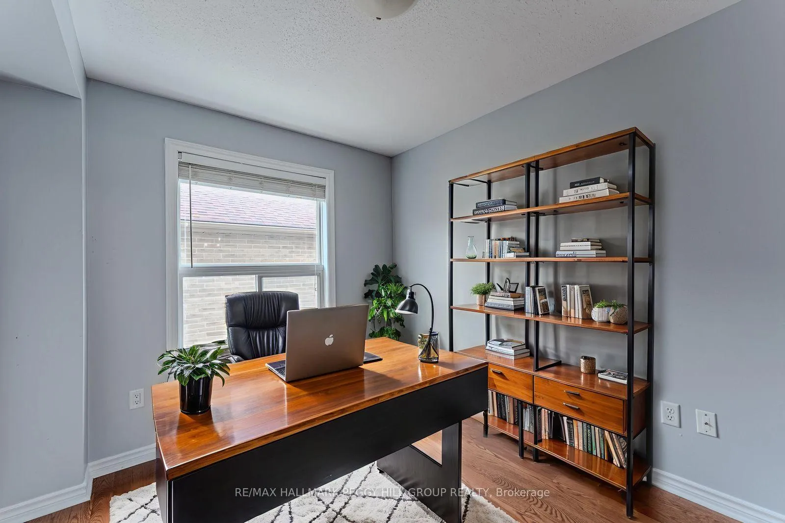 Photo 8 of 63 Wismer Avenue, Barrie, Northwest — HOMEH