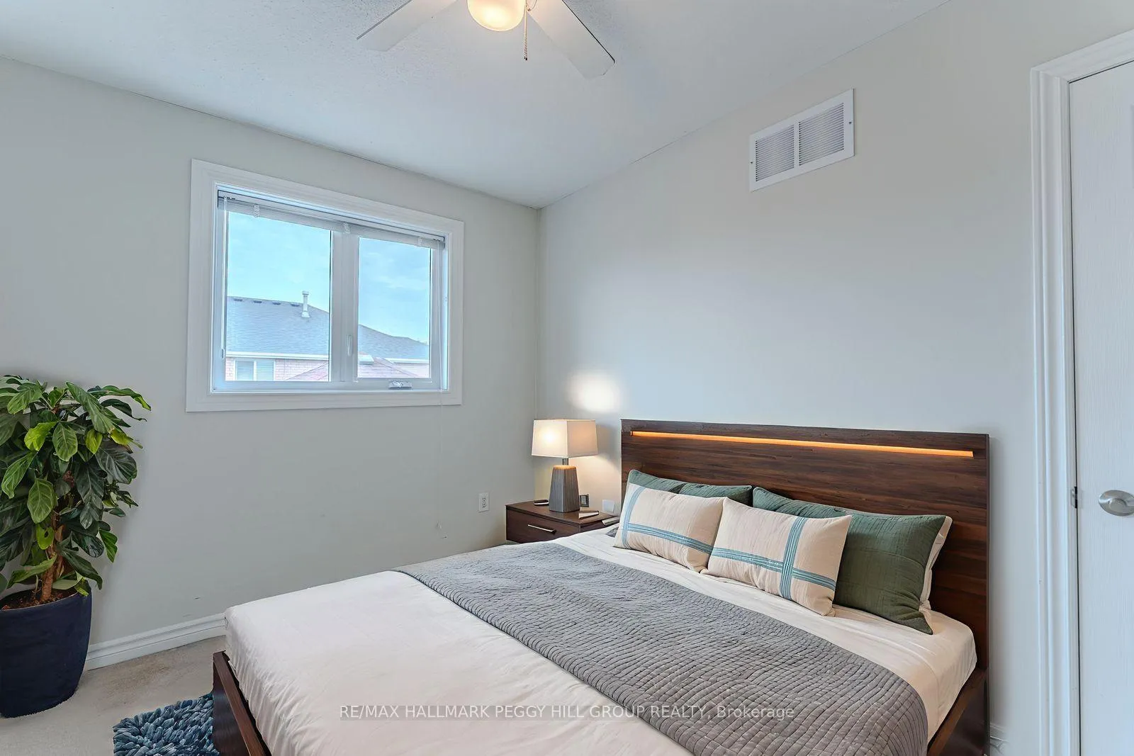 Photo 14 of 63 Wismer Avenue, Barrie, Northwest — HOMEH