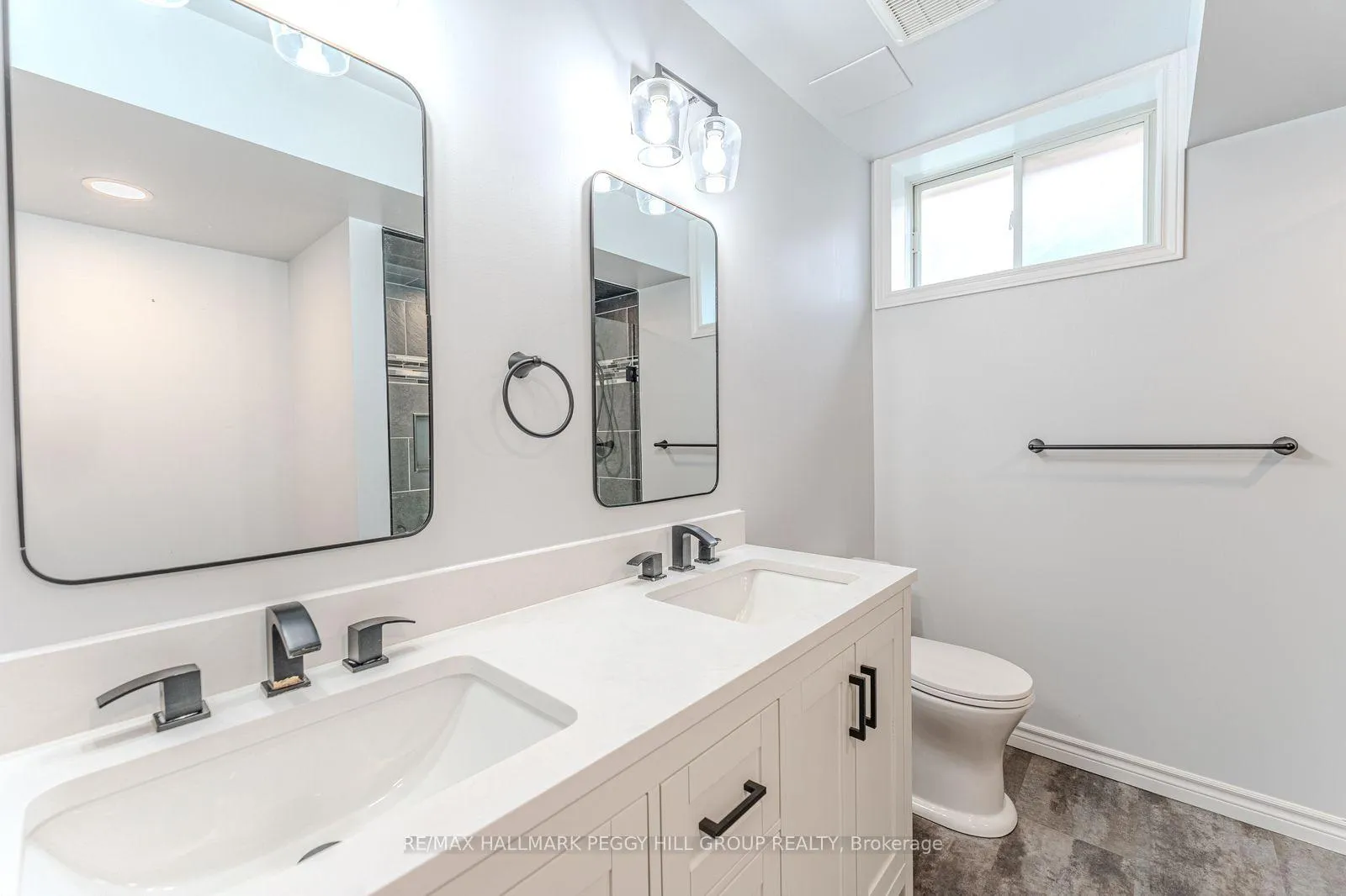 Photo 22 of 63 Wismer Avenue, Barrie, Northwest — HOMEH