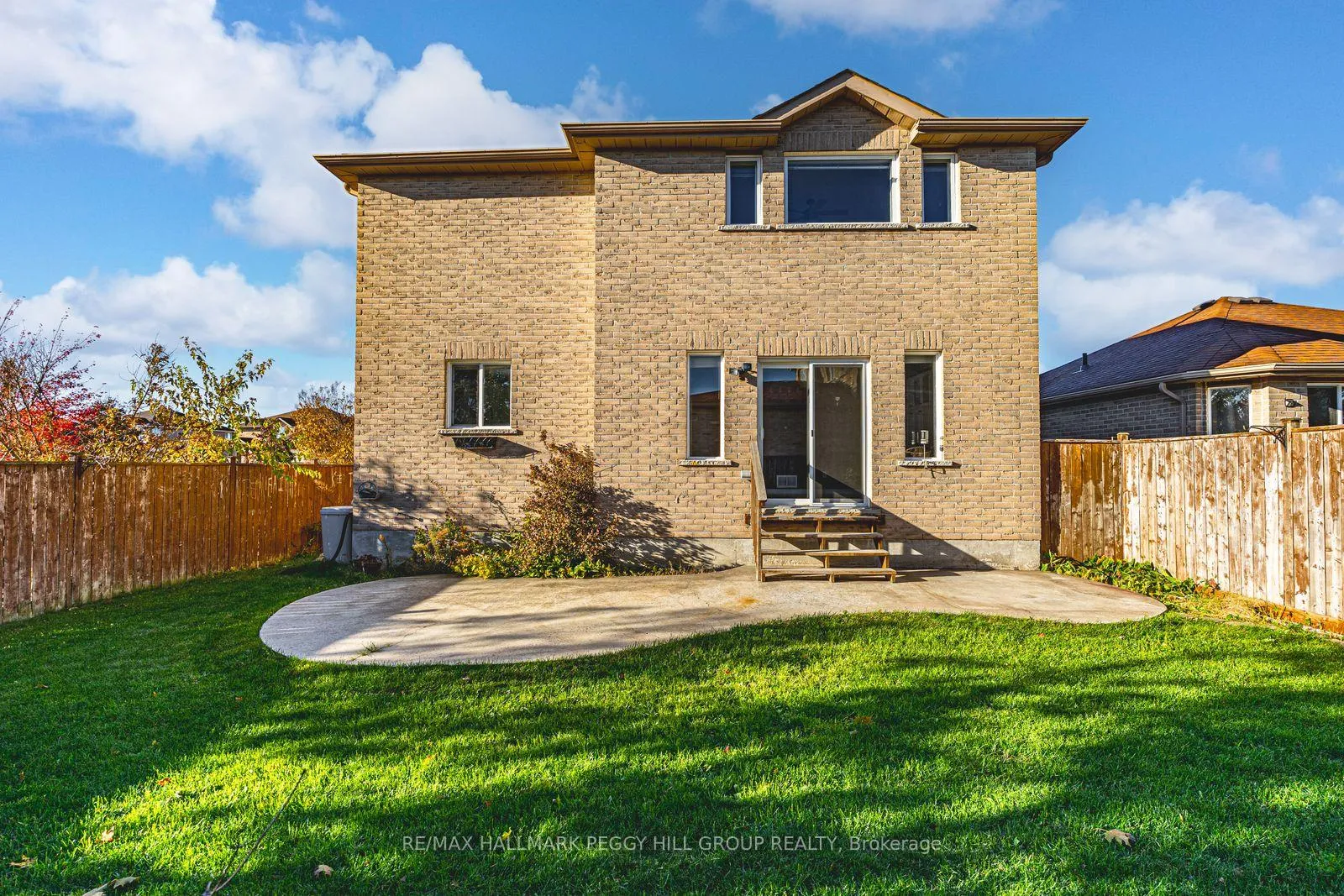 Photo 24 of 63 Wismer Avenue, Barrie, Northwest — HOMEH