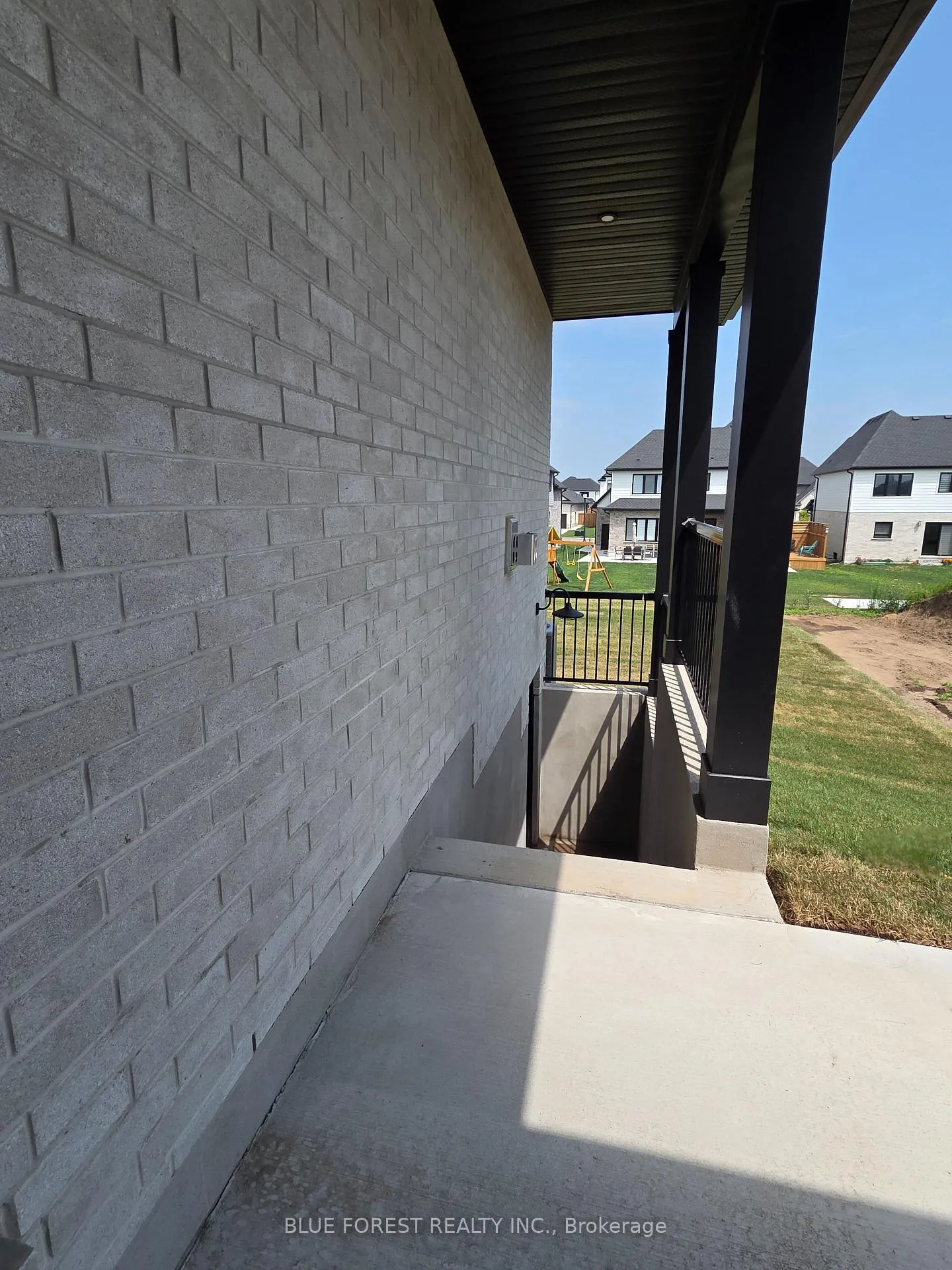 Photo 15 of 230 Harvest Lane, Thames Centre, Rural Thames Centre — HOMEH