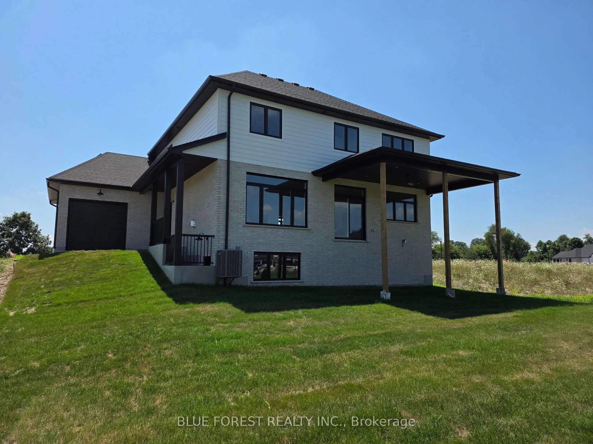 Photo 16 of 230 Harvest Lane, Thames Centre, Rural Thames Centre — HOMEH
