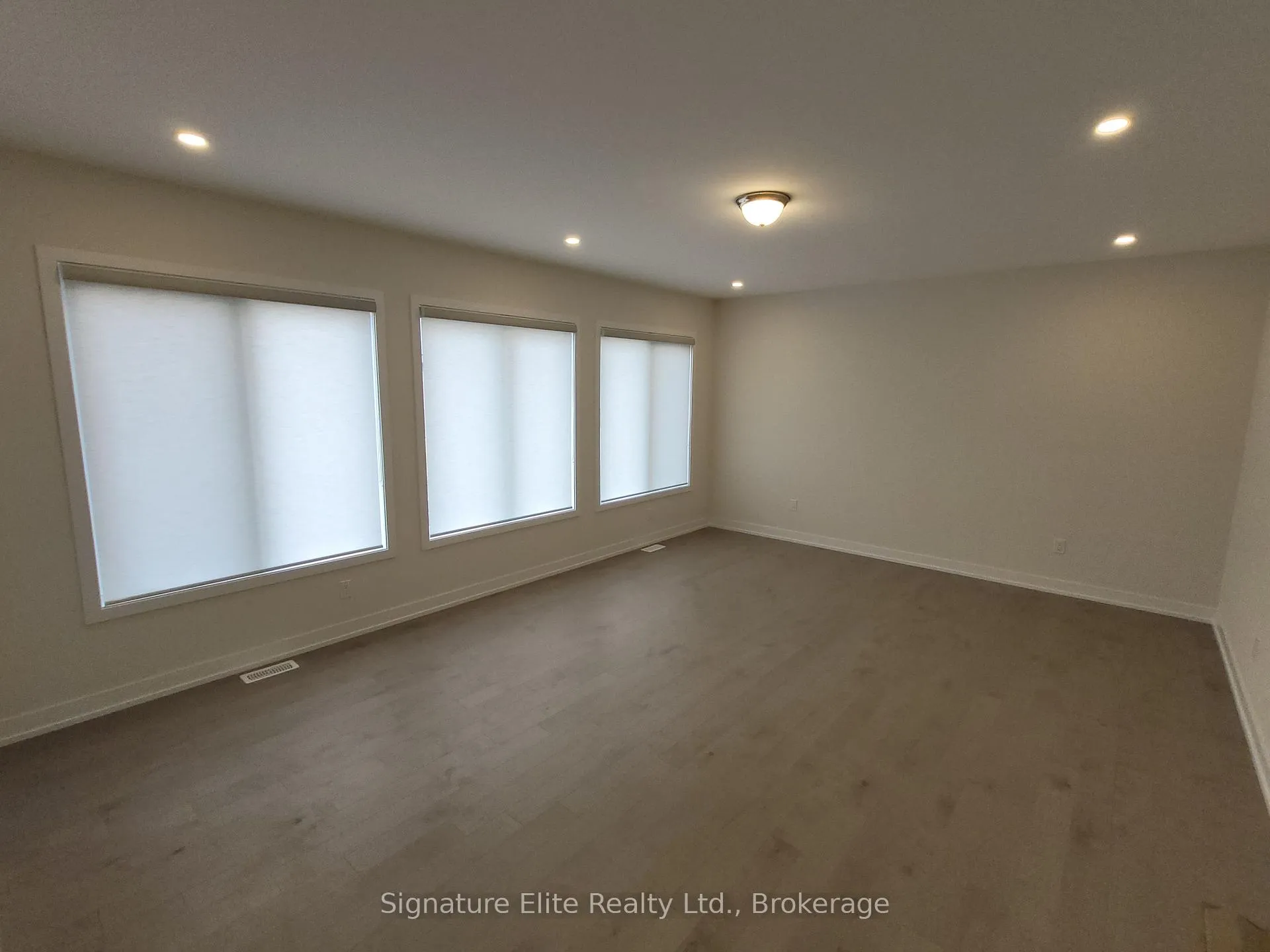 Photo 9 of 105 Cattail Crescent, Blue Mountains — HOMEH