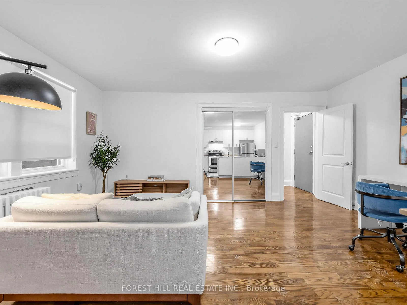 Photo 6 of Unit 7, 312 Lonsdale Road, Toronto, Forest Hill South — HOMEH