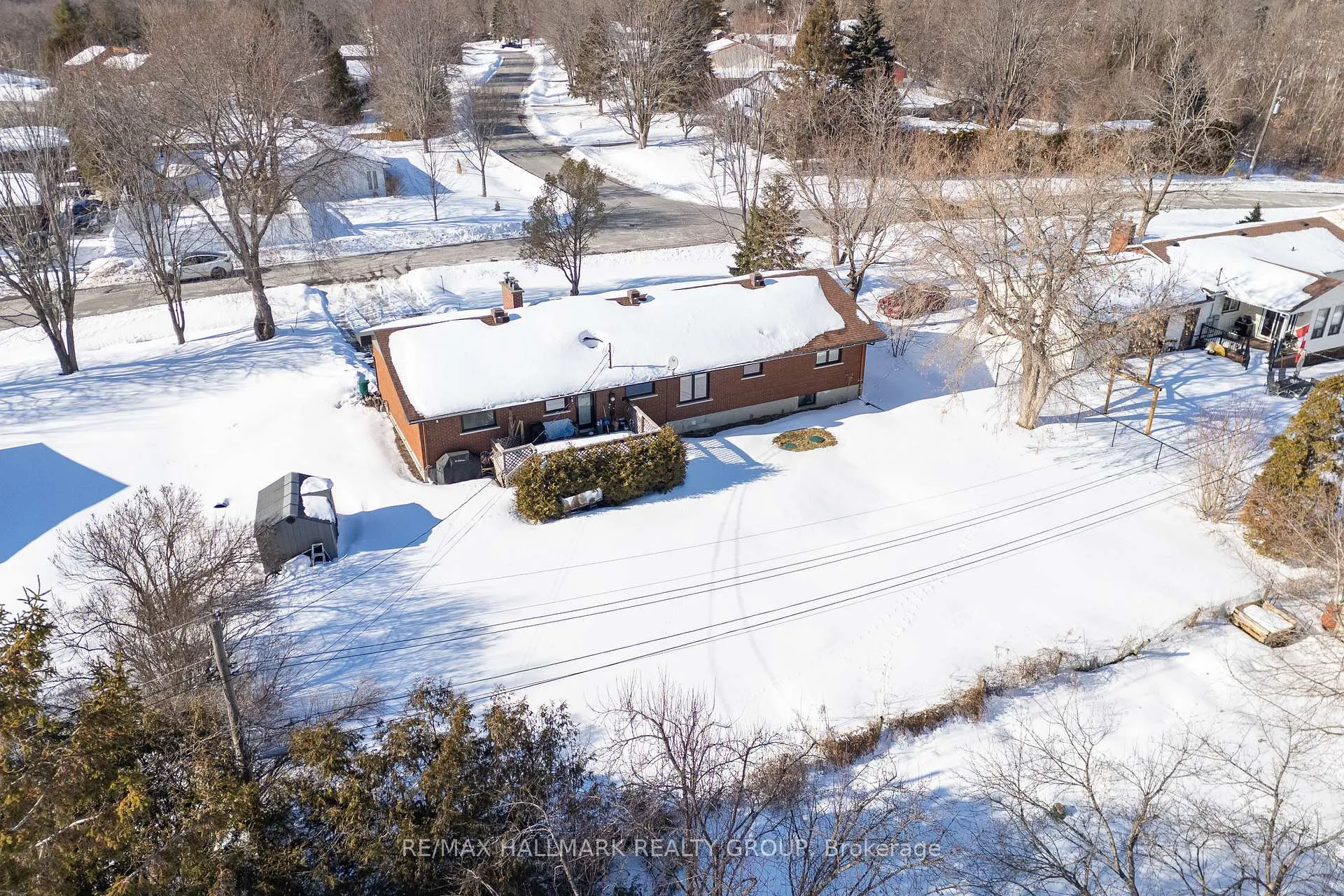 Photo 2 of 1190 Maple Avenue, Ottawa, Manotick Village & Manotick Estates — HOMEH
