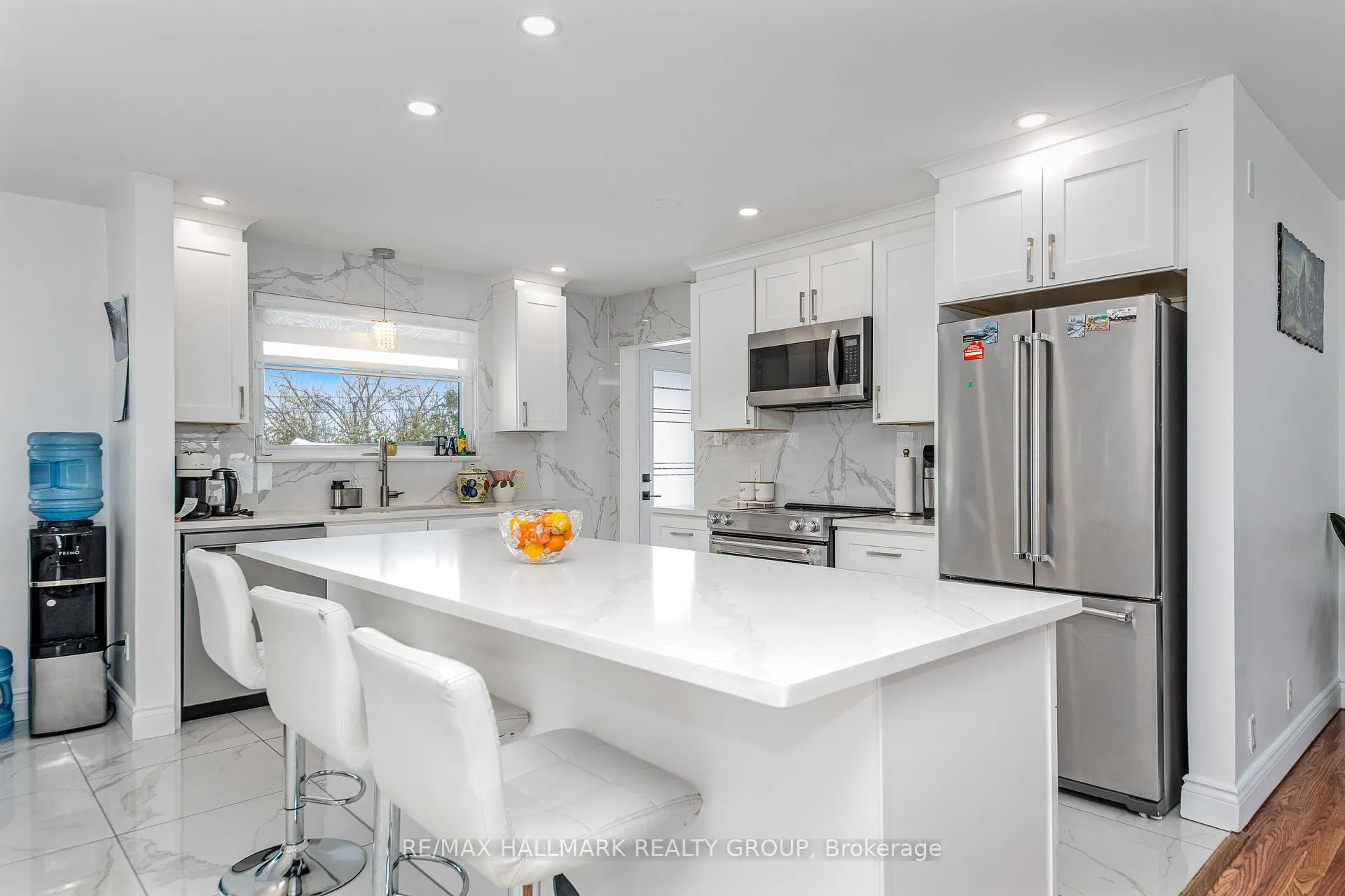 Photo 11 of 1190 Maple Avenue, Ottawa, Manotick Village & Manotick Estates — HOMEH