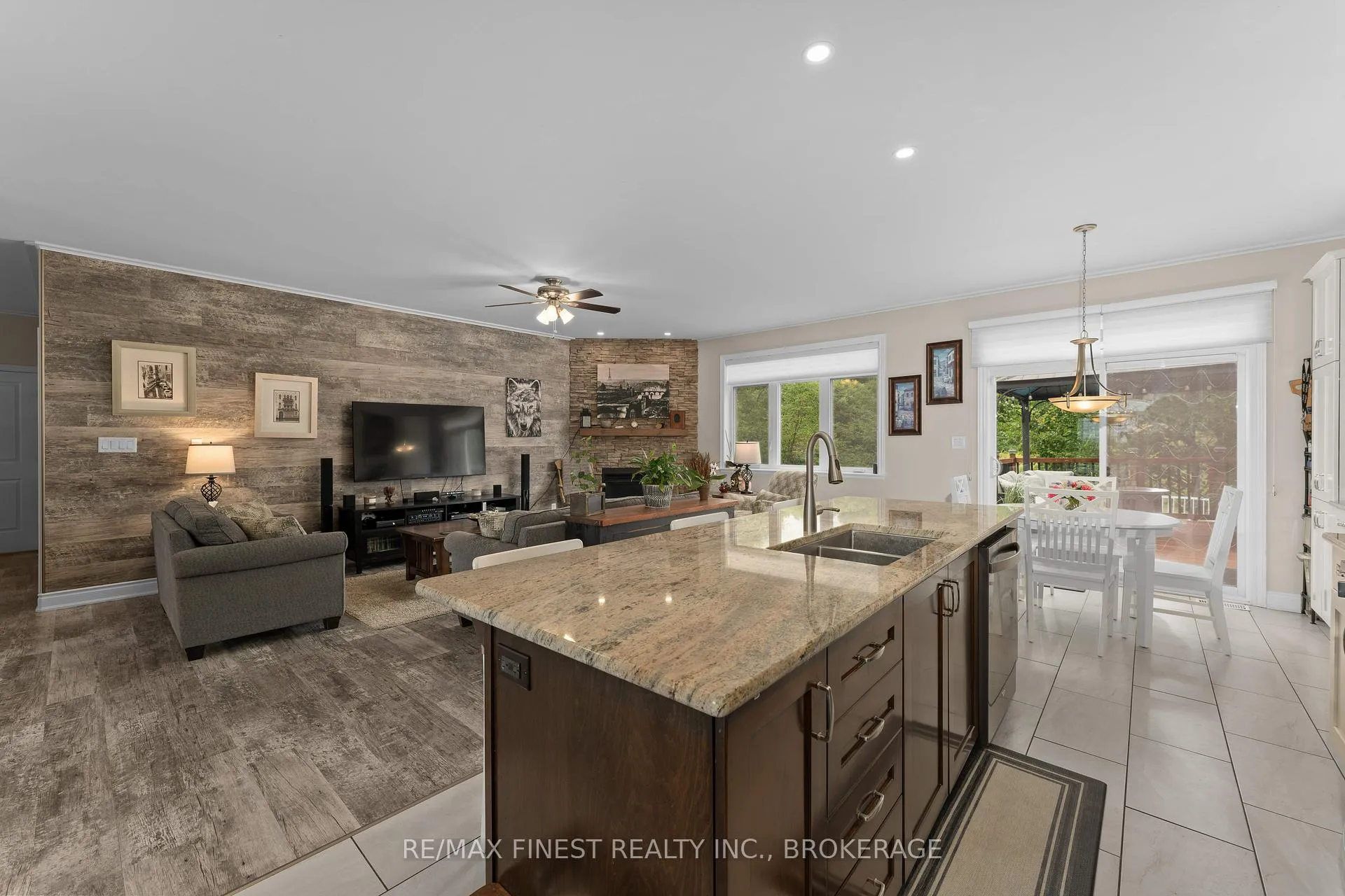 Photo 6 of 3527 Battersea Road, Frontenac, Frontenac South — HOMEH