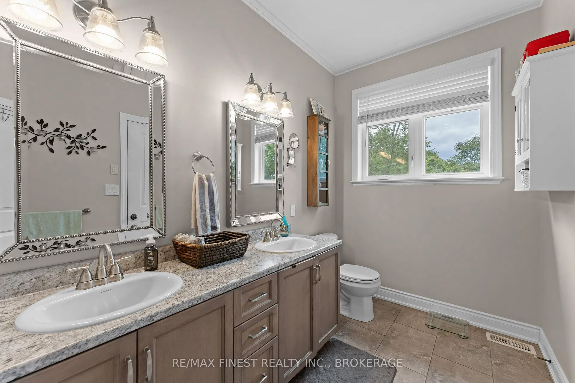 Photo 23 of 3527 Battersea Road, Frontenac, Frontenac South — HOMEH