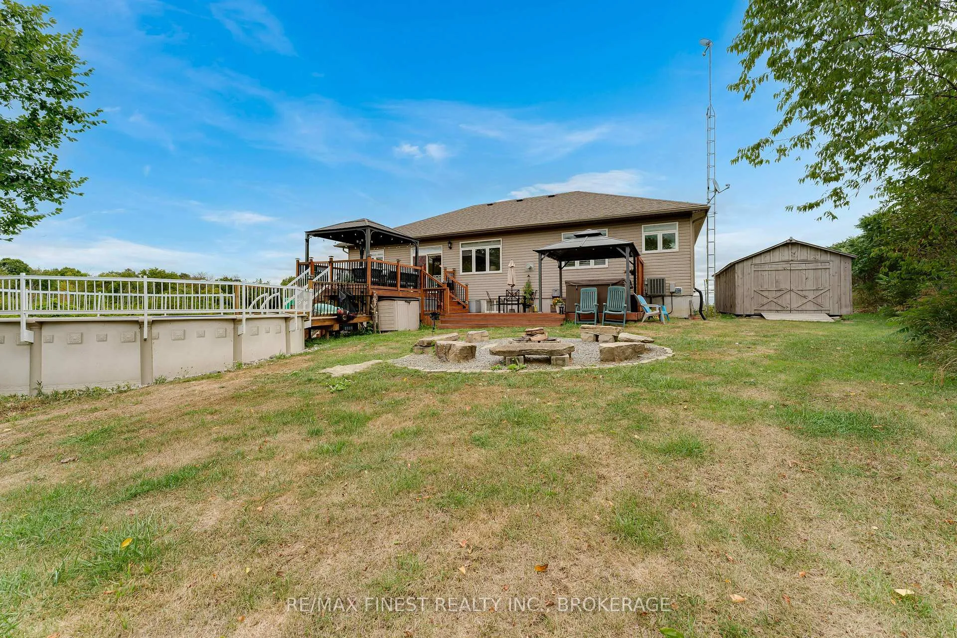 Photo 47 of 3527 Battersea Road, Frontenac, Frontenac South — HOMEH